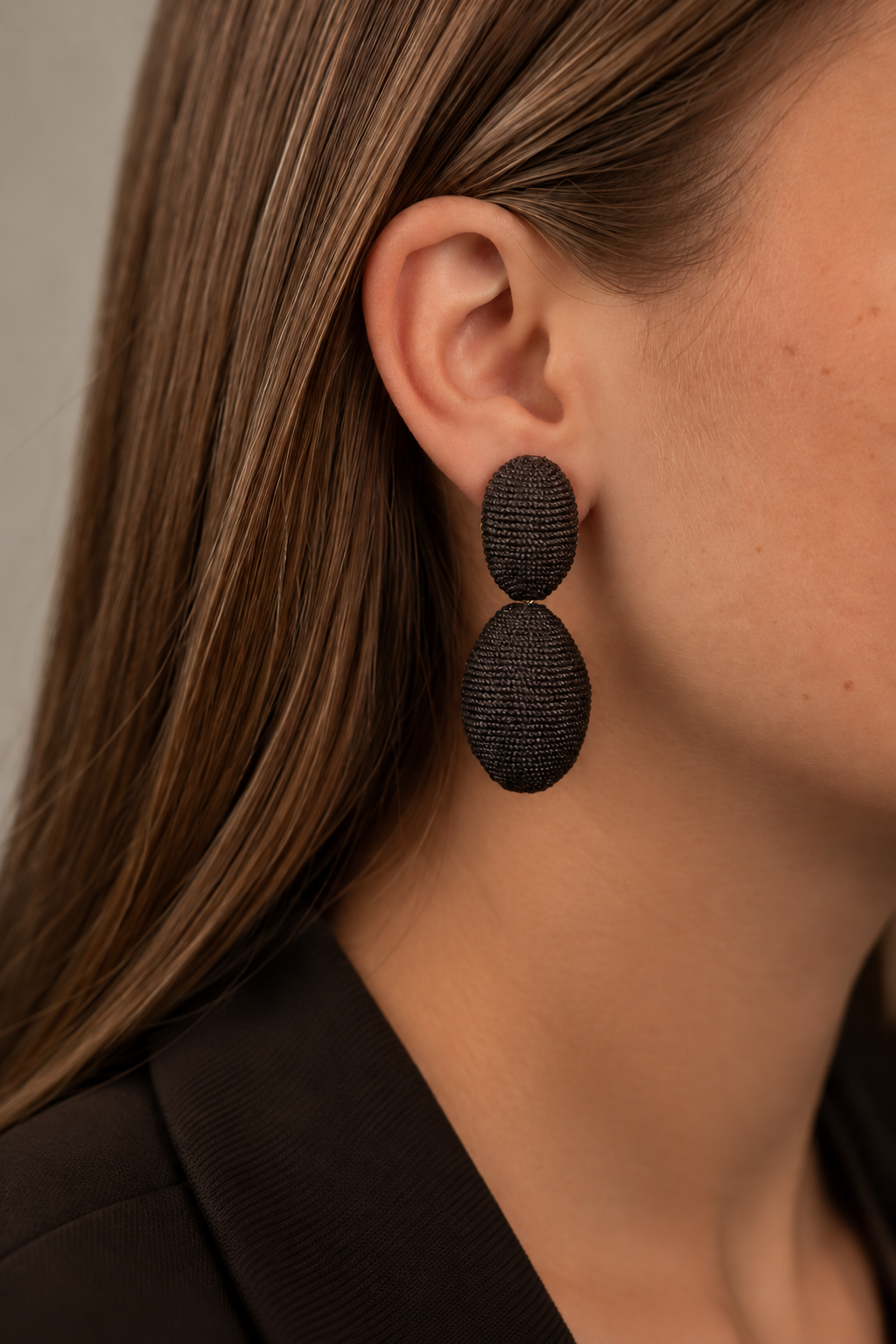 Marielle – Double Braided Oval Earrings M – Brown