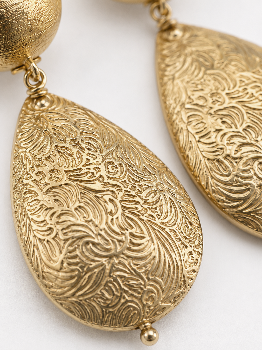 Earring Drop L - Decorated Gold