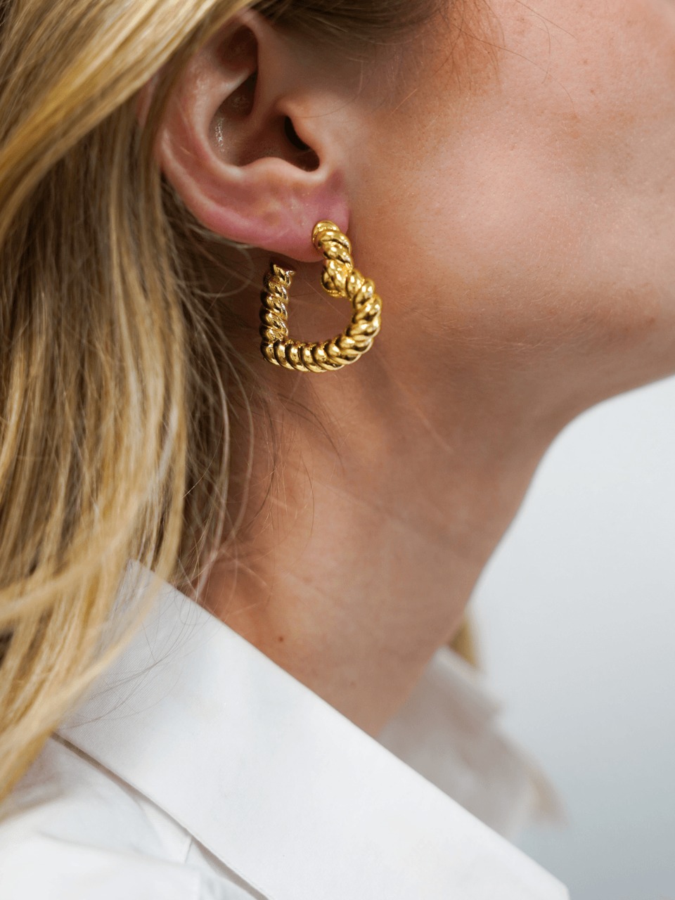 Classic Earrings Heart Twist M