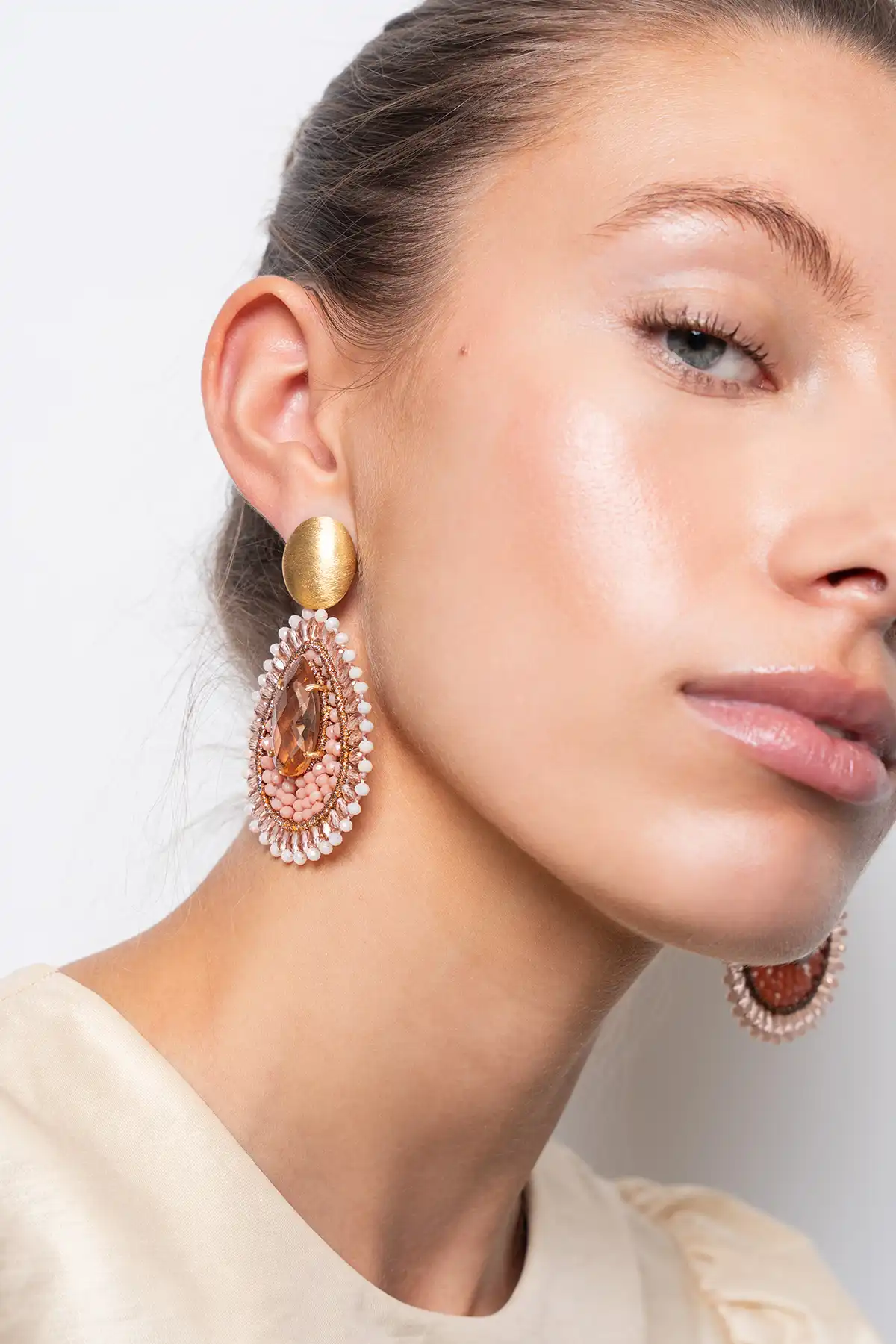 Koralle Ohrringe Lina Filled Drop with Stone  lott-theme.productDescriptionPage.SEO.byTheBrand
