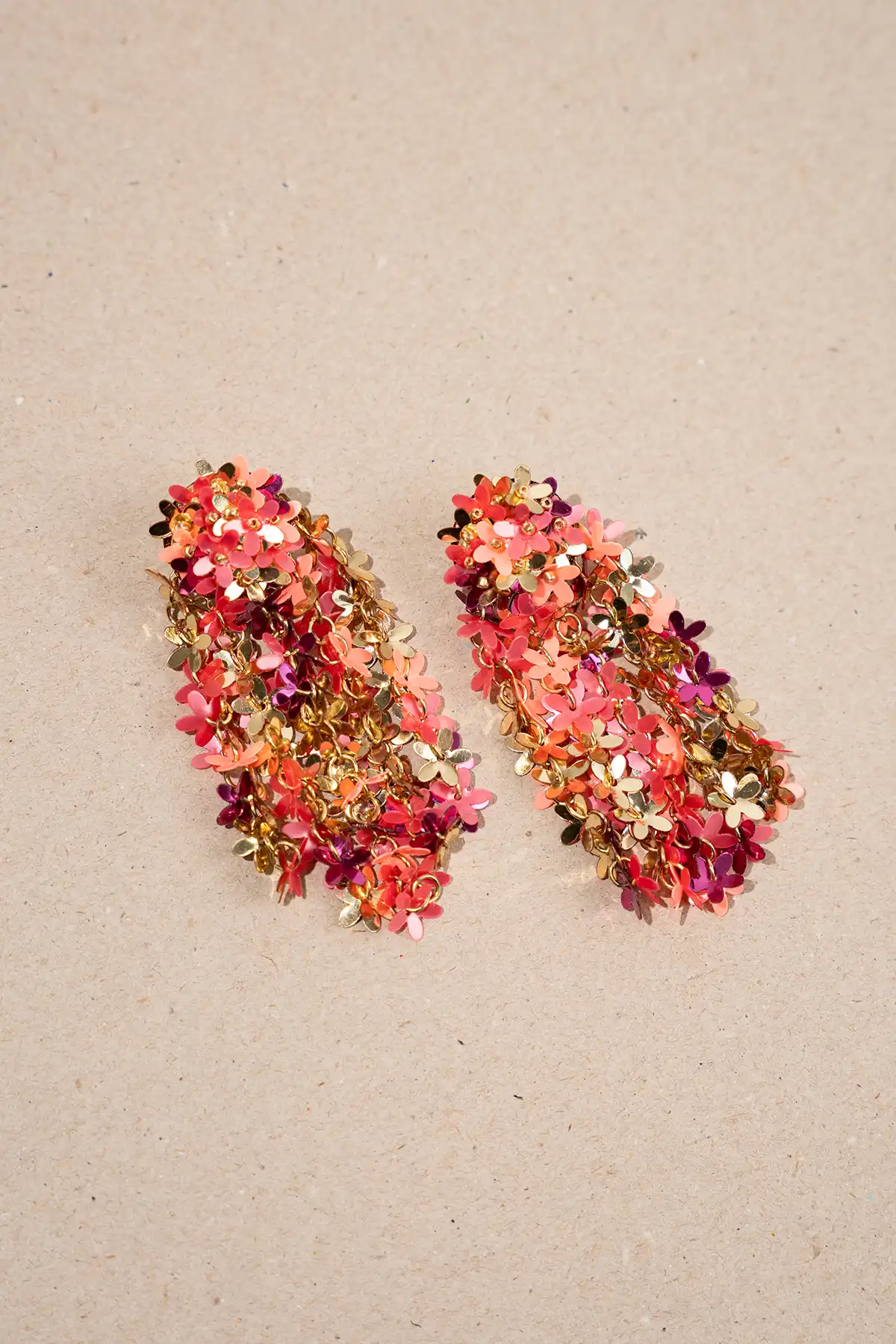 Abrikoos Fuchsia Sequin Flower Rain Oorbellenlott-theme.productDescriptionPage.SEO.byTheBrand