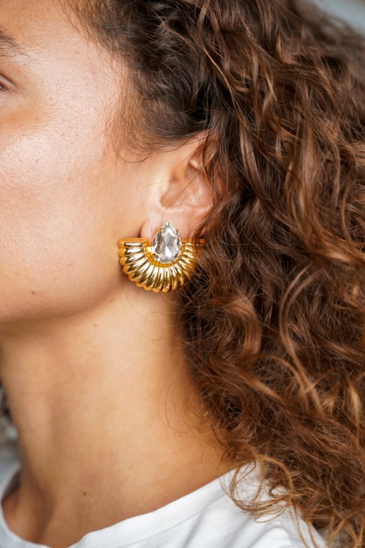 Gold tone drop shape earrings Joella