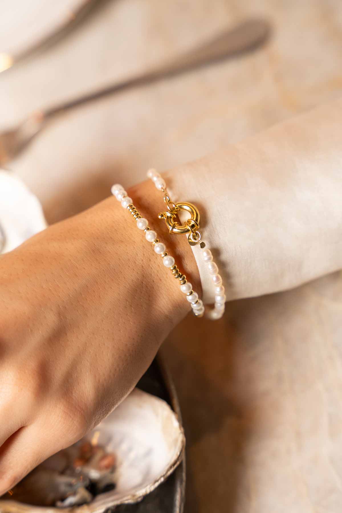 Classic Pearl Bracelet Buoy Lock