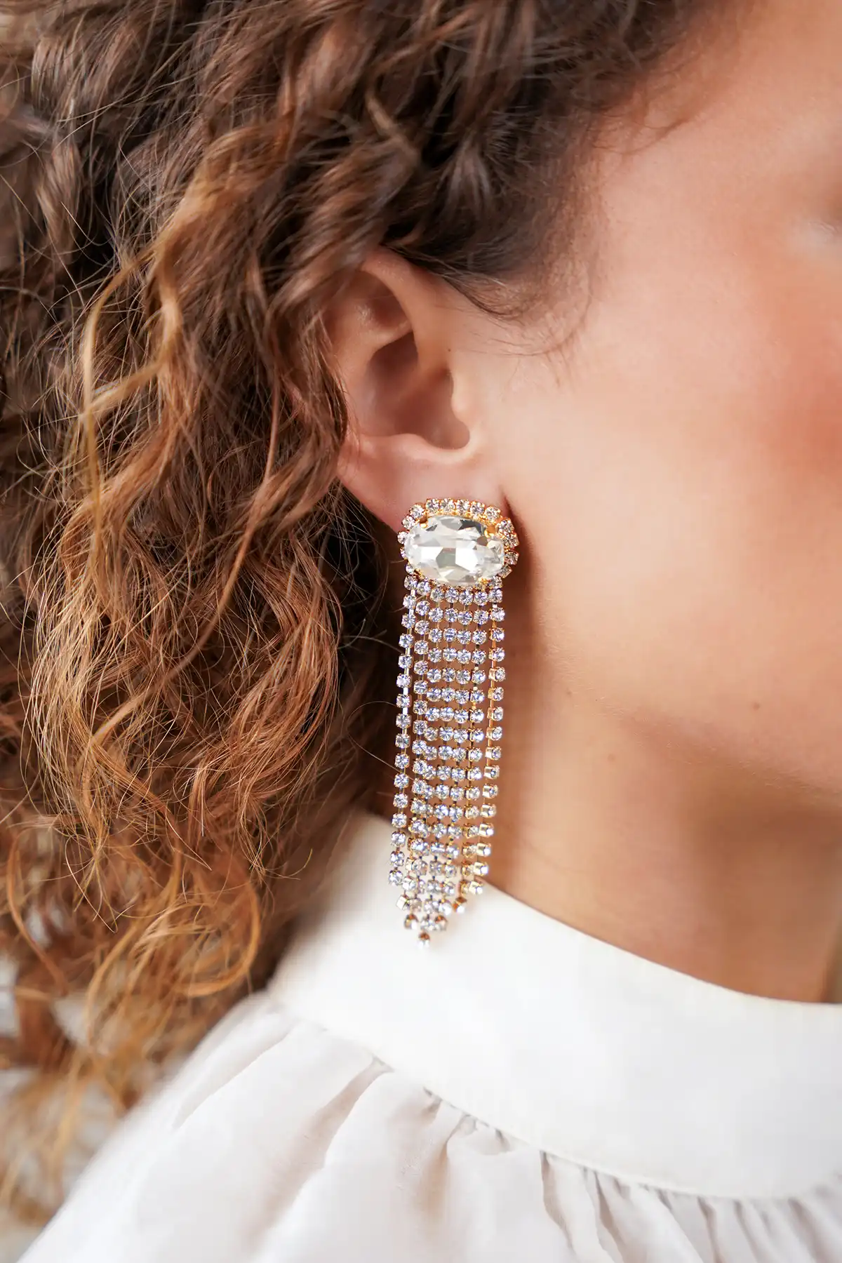 Vieve Earrings Flat Oval Waterfall Crystallott-theme.productDescriptionPage.SEO.byTheBrand