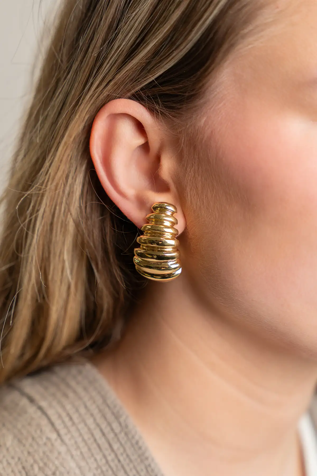 Gouden Oorbellen with Bumps M Maria