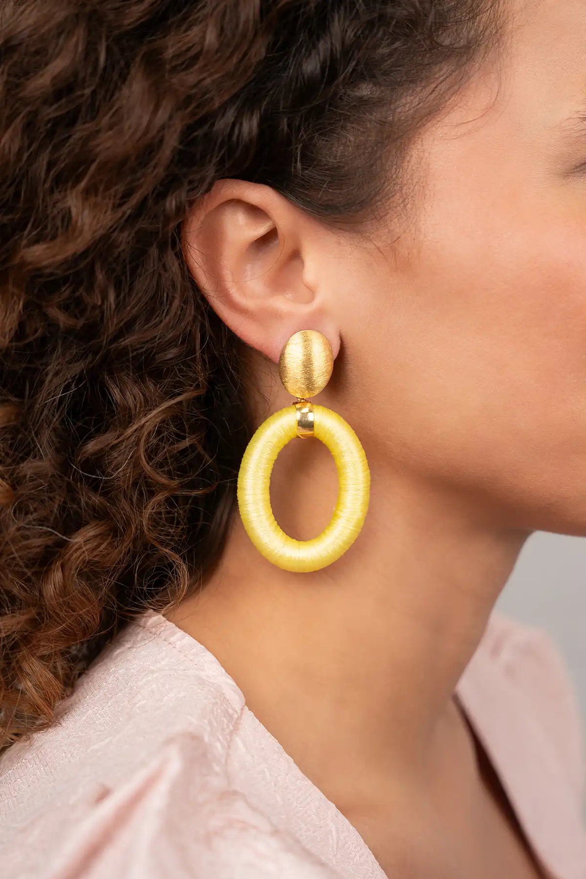 Light Yellow Earrings Faye Oval L  
