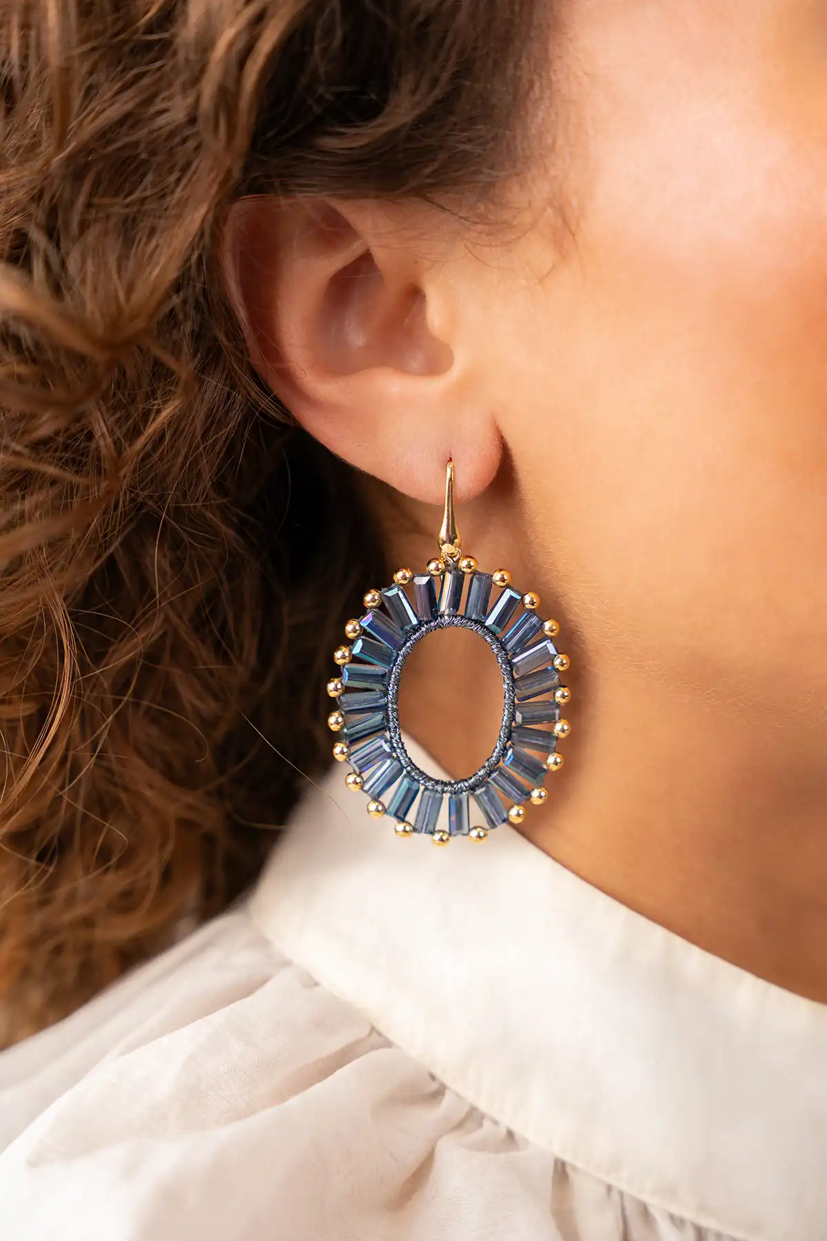 Frosty Blaue Ohrringe Naomi Open Oval Flat Beads S