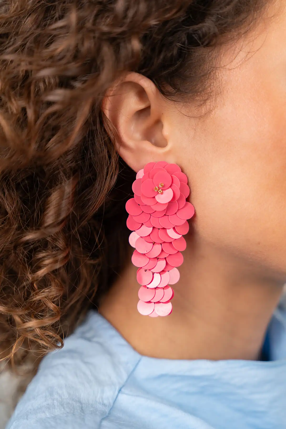 Roze Oorbellen Linde Sequin Flower Waterfall Llott-theme.productDescriptionPage.SEO.byTheBrand
