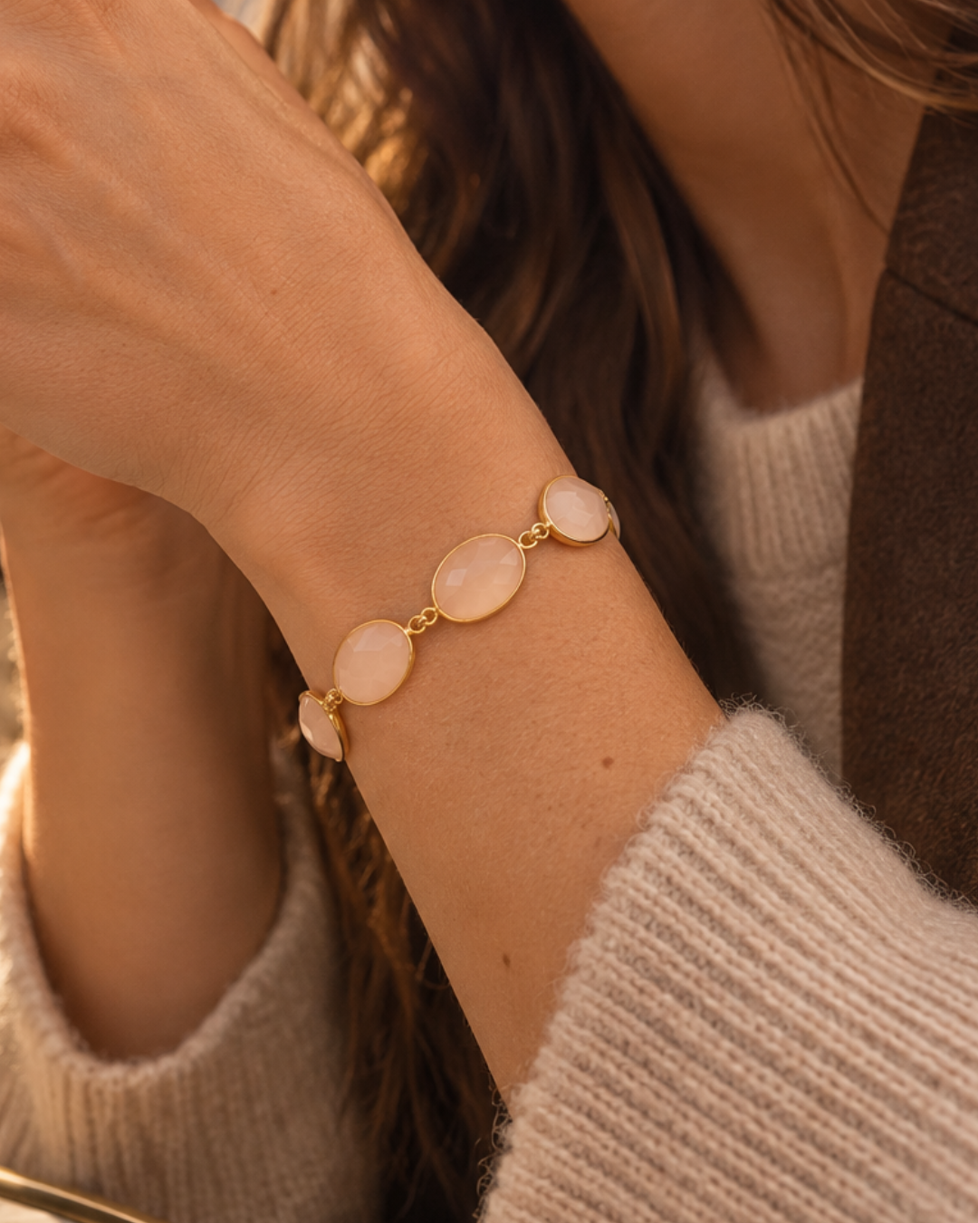 PRE-ORDER   Ann – Nine Framed Stones Armband – Champagne