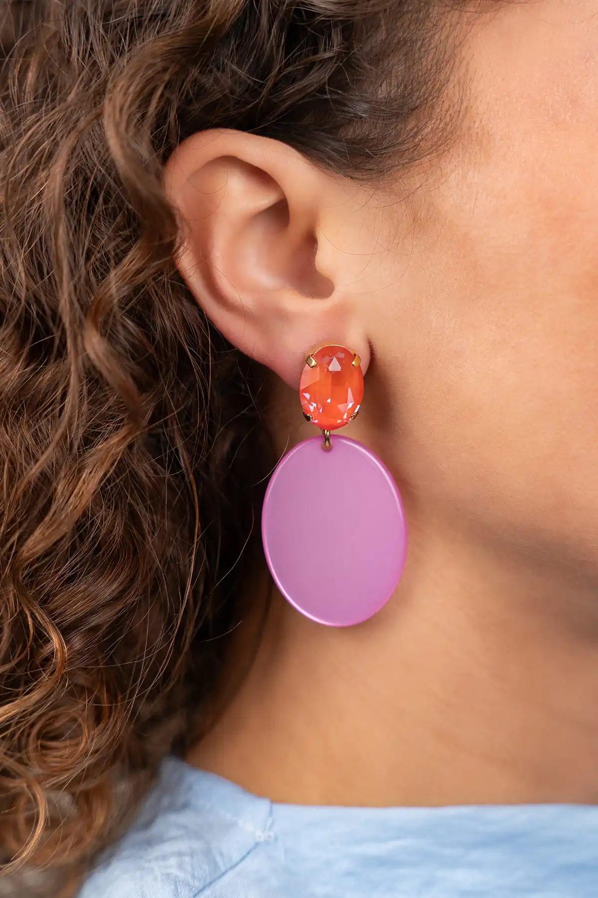 Roze Oorbellen Isabella Closed Oval S