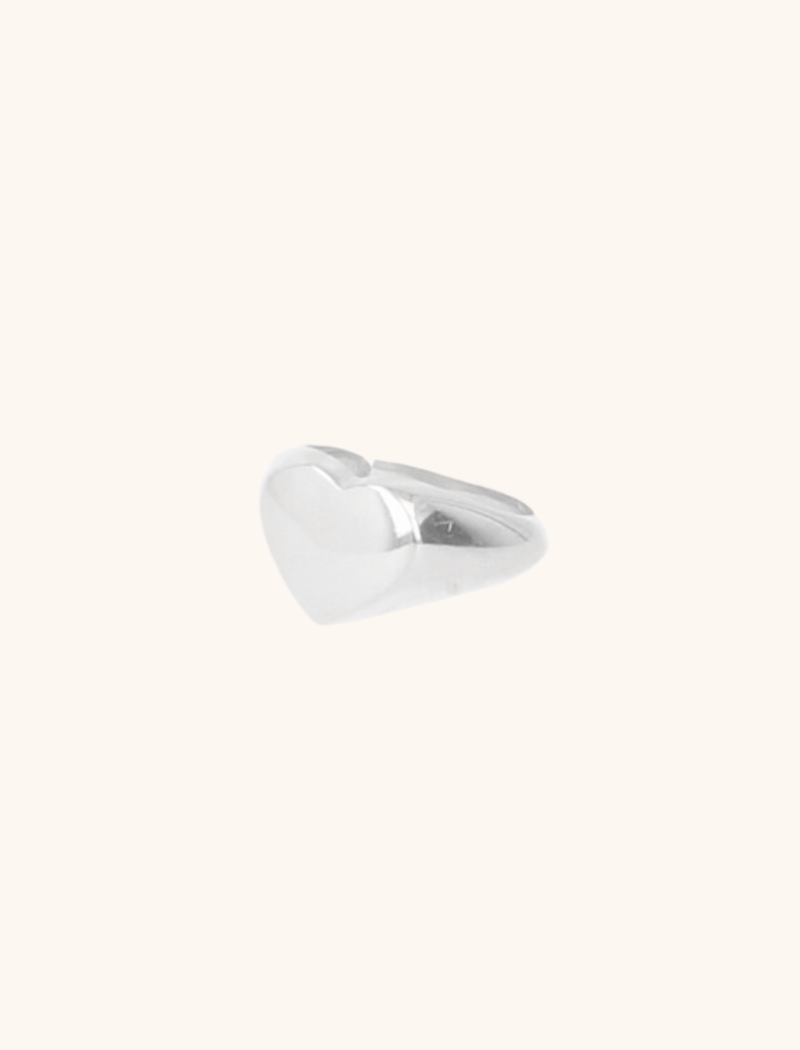 Silberner Ring mit Herz-Symbol, Siegelringlott-theme.productDescriptionPage.SEO.byTheBrand