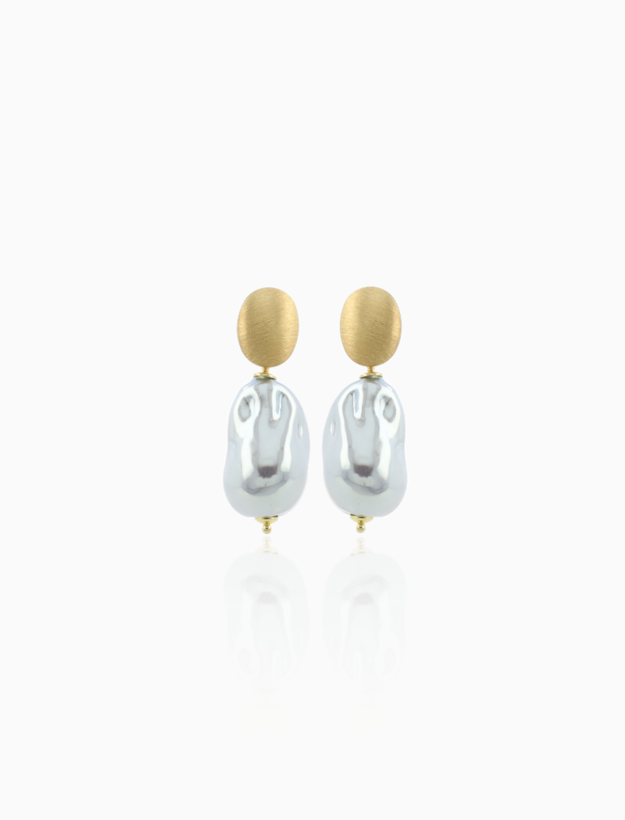Soft Grey Earrings Crystal Pearl Look S