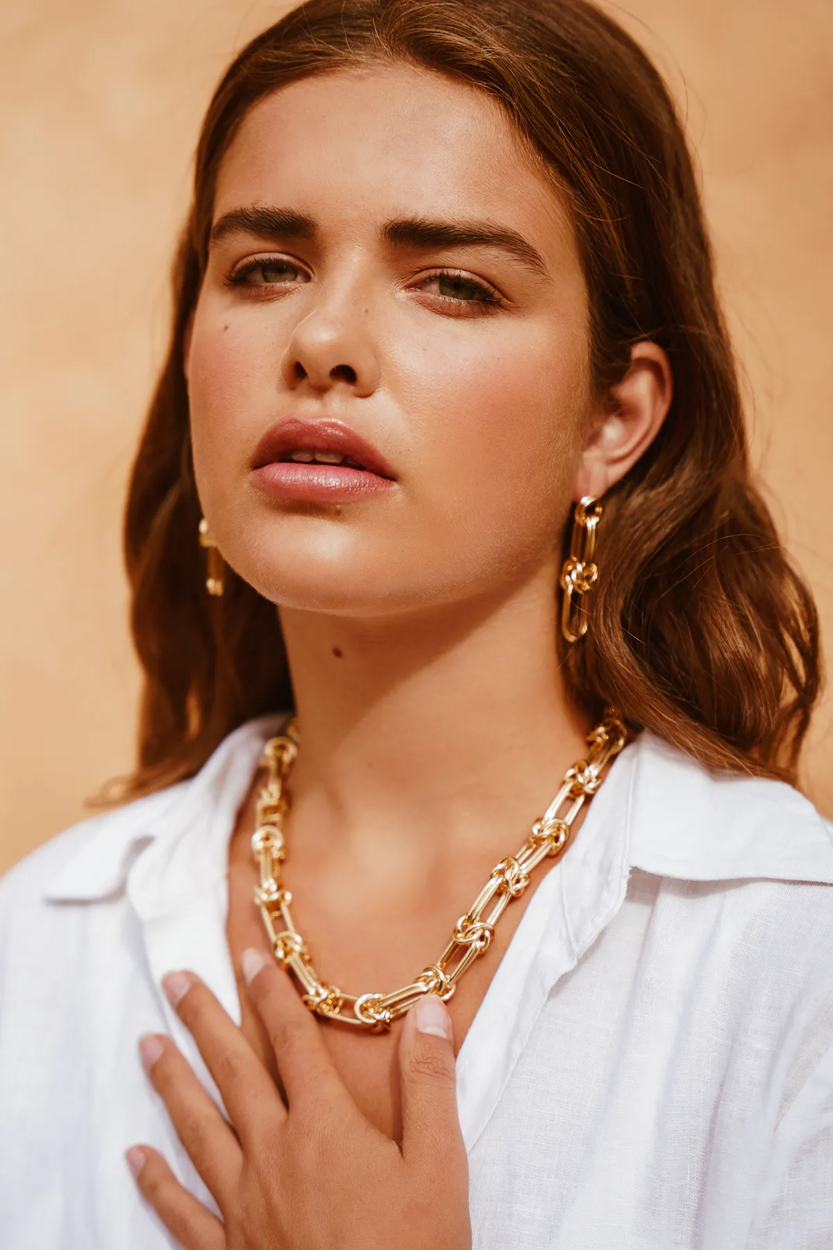 Gold Knotted Link Earring 