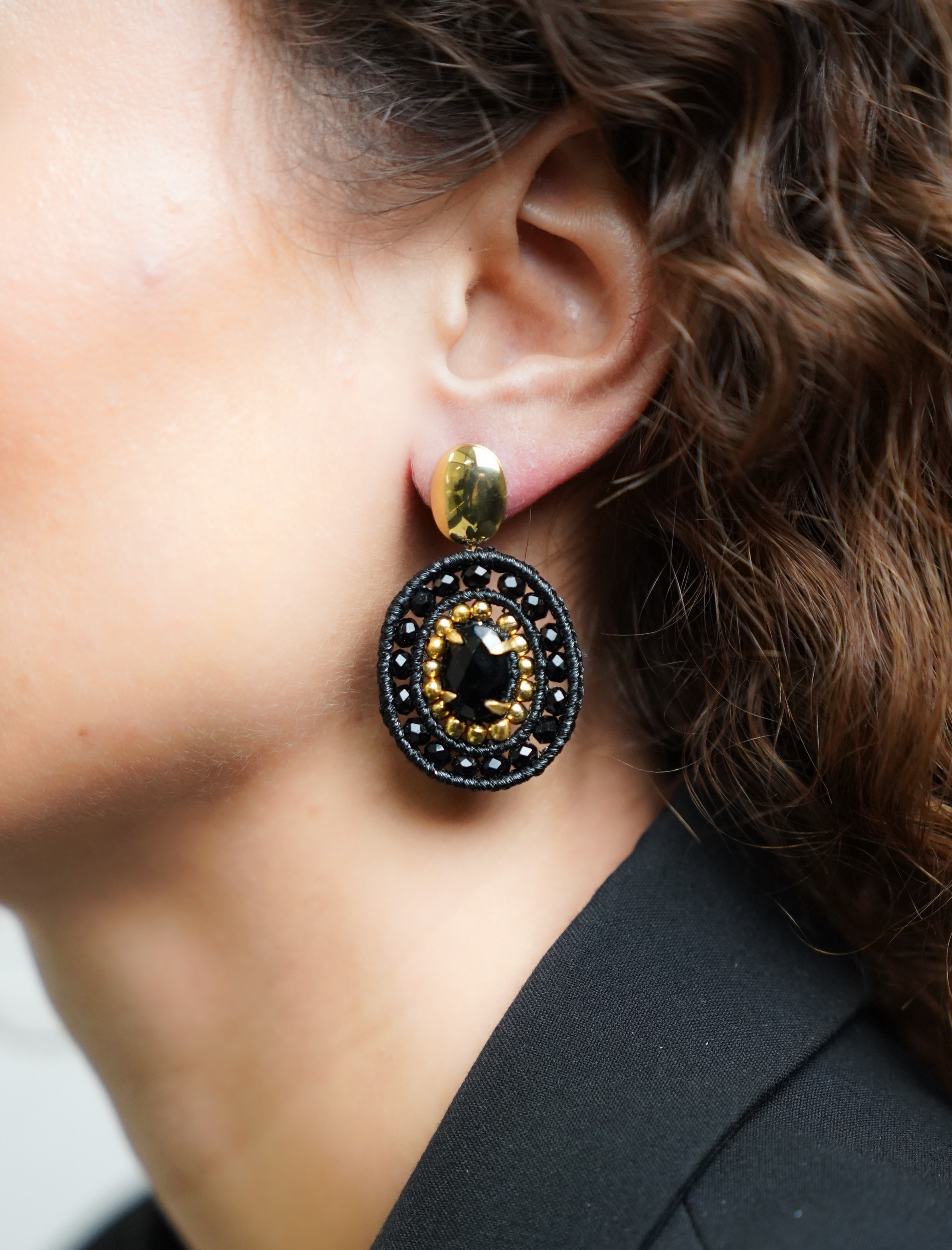 Black Earrings Belle Oval M With Stonelott-theme.productDescriptionPage.SEO.byTheBrand