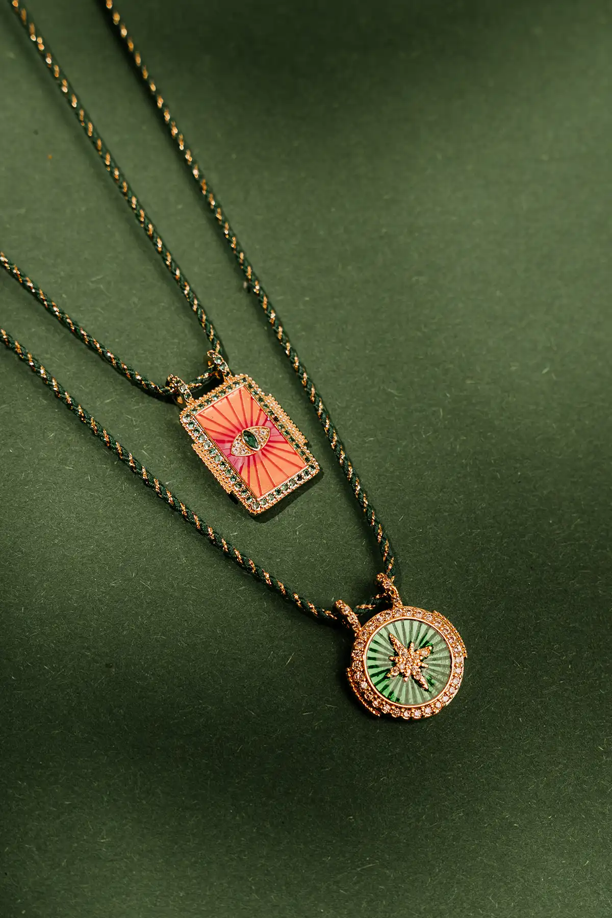 Ketting Round Star - Groen/ Licht groenlott-theme.productDescriptionPage.SEO.byTheBrand