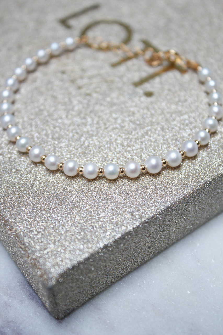 9 Karat Armband Suzelott-theme.productDescriptionPage.SEO.byTheBrand