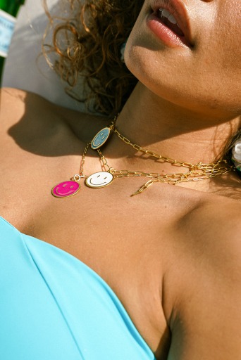 Smiley necklace enamel fuchsialott-theme.productDescriptionPage.SEO.byTheBrand