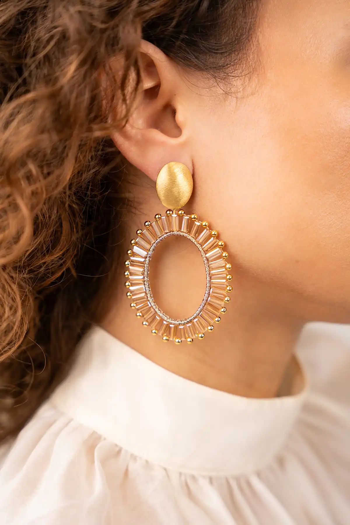 Brown earrings Naomi oval Llott-theme.productDescriptionPage.SEO.byTheBrand
