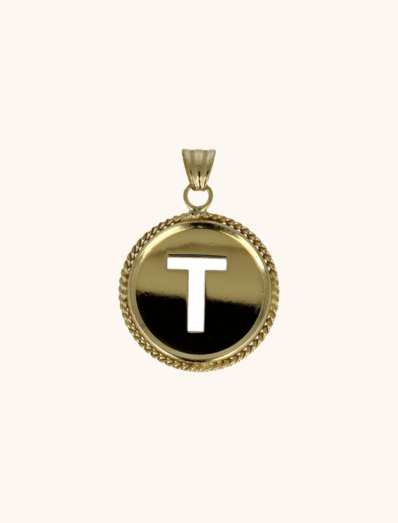 Initial Medallion pendantlott-theme.productDescriptionPage.SEO.byTheBrand