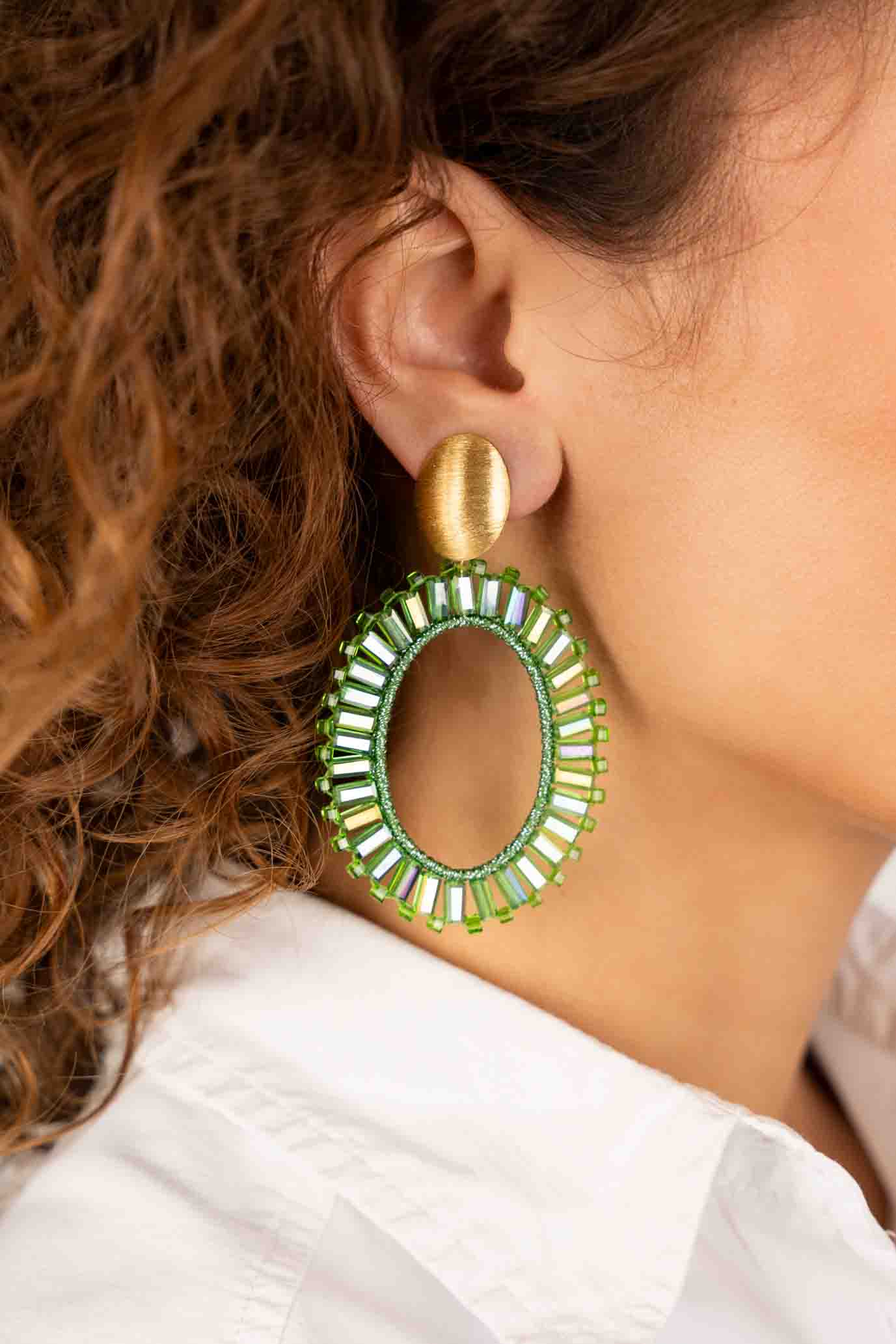 Groene Oorbellen Tonal Naomi Ovaal L lott-theme.productDescriptionPage.SEO.byTheBrand