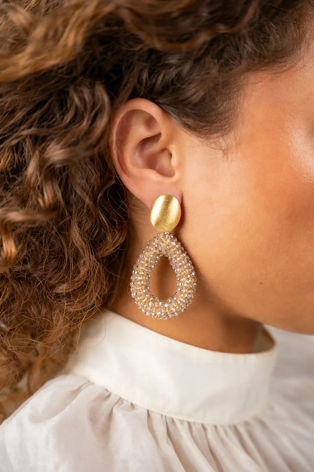 Soft gold earrings deals