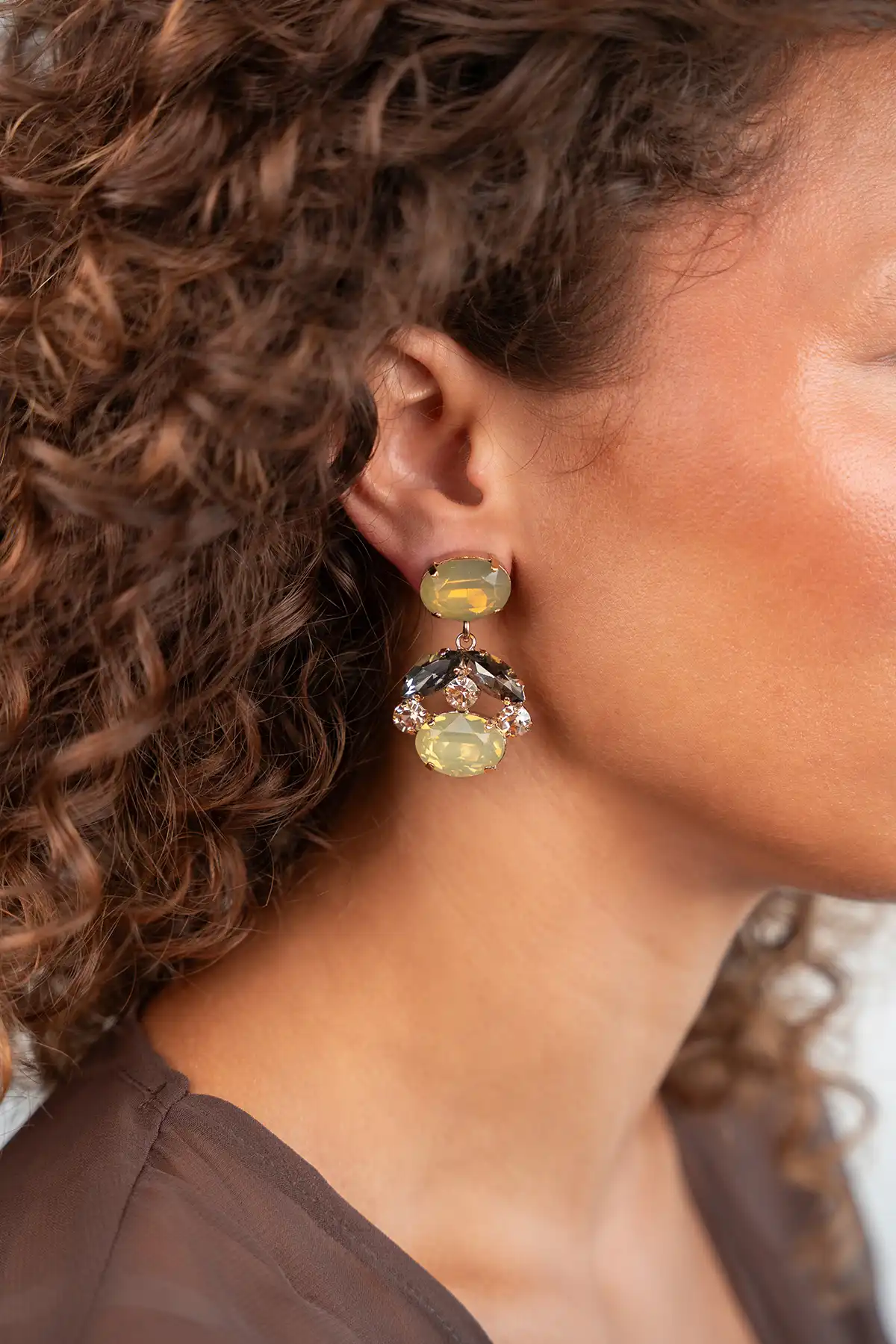 Green Earrings Claire Oval Single Ring