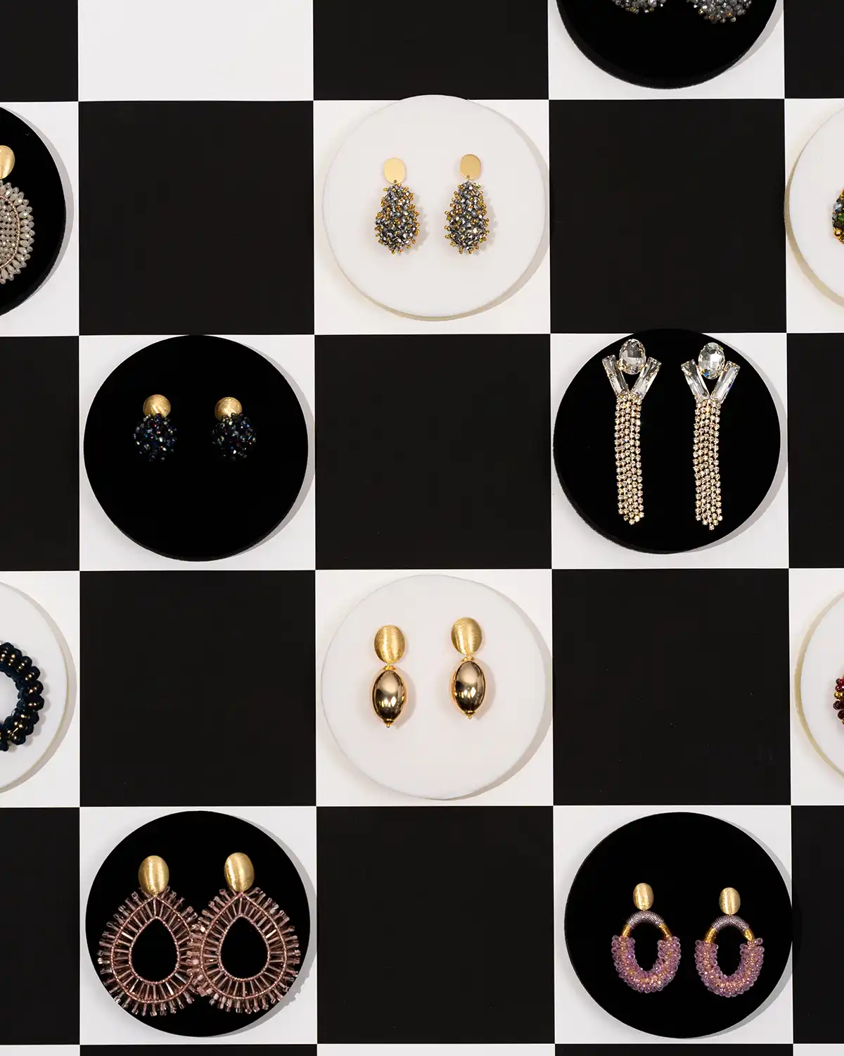 Fliederfarbene Ohrringe Yara Oval Mlott-theme.productDescriptionPage.SEO.byTheBrand