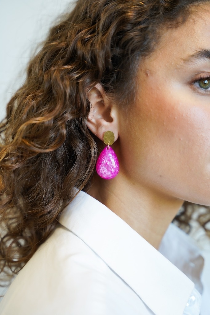 Marble Fuchsia earrings Bliss Drop Slott-theme.productDescriptionPage.SEO.byTheBrand
