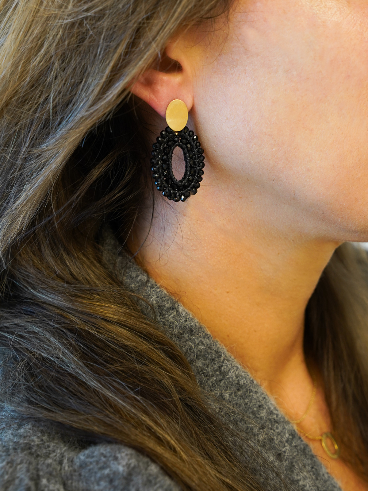 Finn Zwarte zijde open ovaal kralen XSlott-theme.productDescriptionPage.SEO.byTheBrand