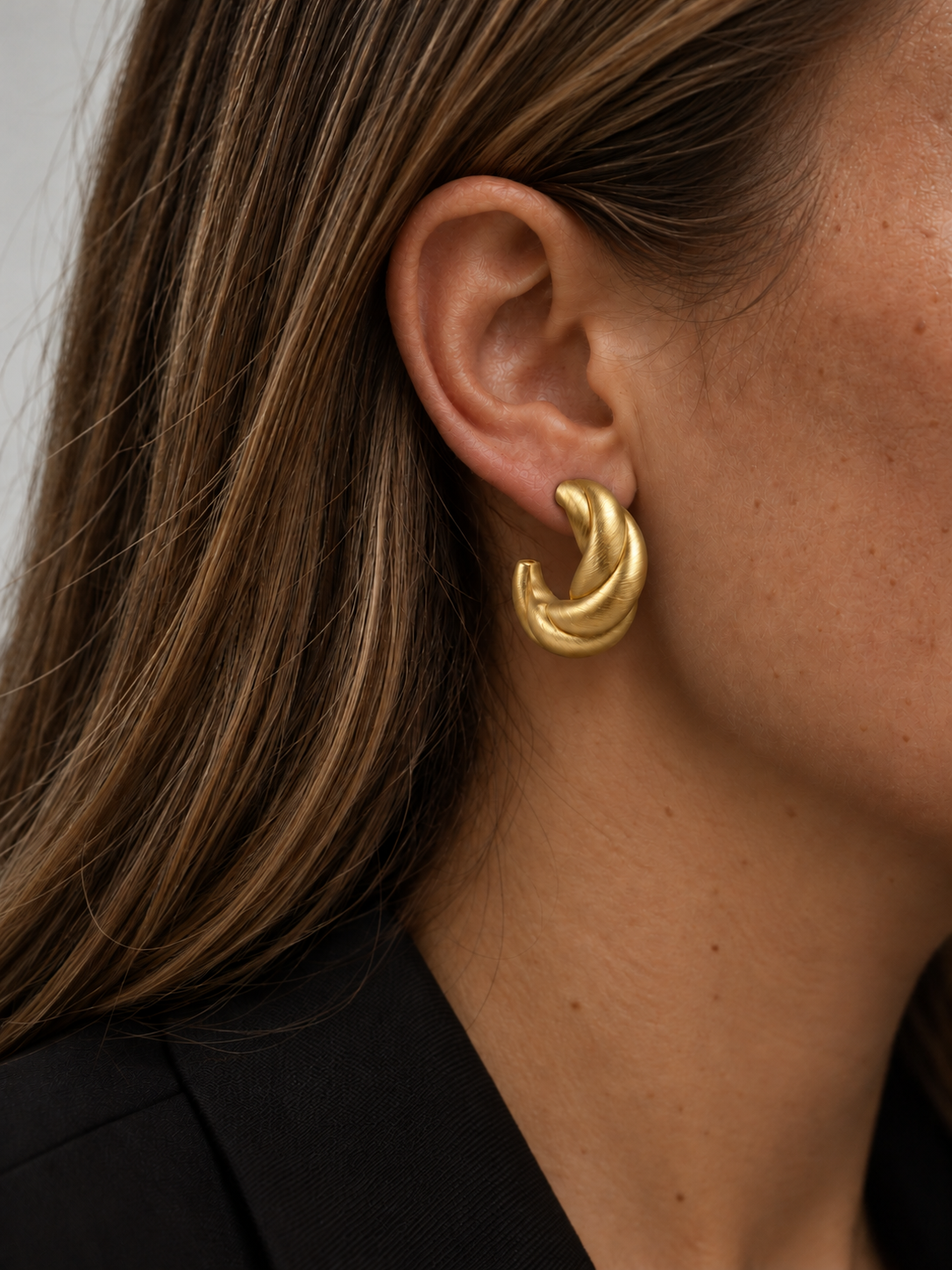 Brass - Gold Earring Twist Creole Small Brushed