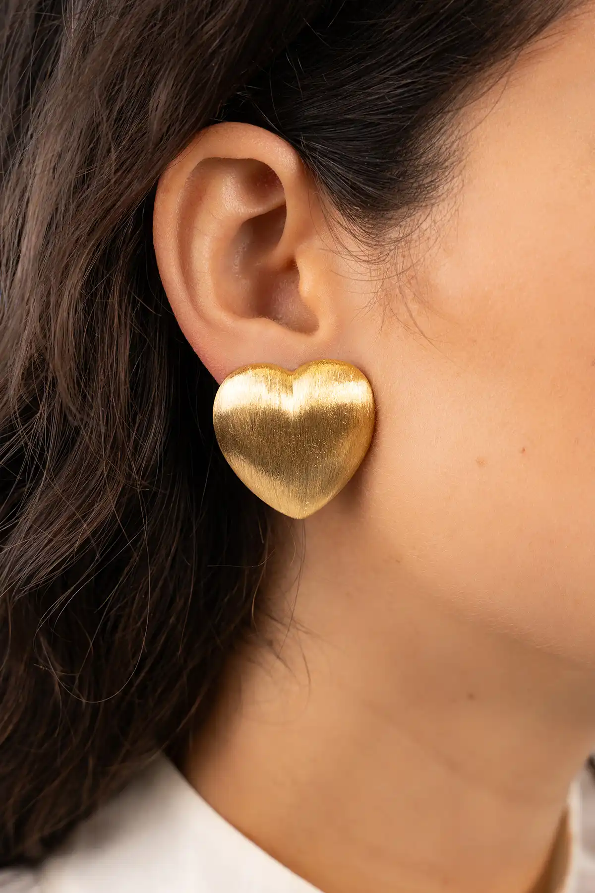 Classic Earrings Brushed Stud Heart Llott-theme.productDescriptionPage.SEO.byTheBrand