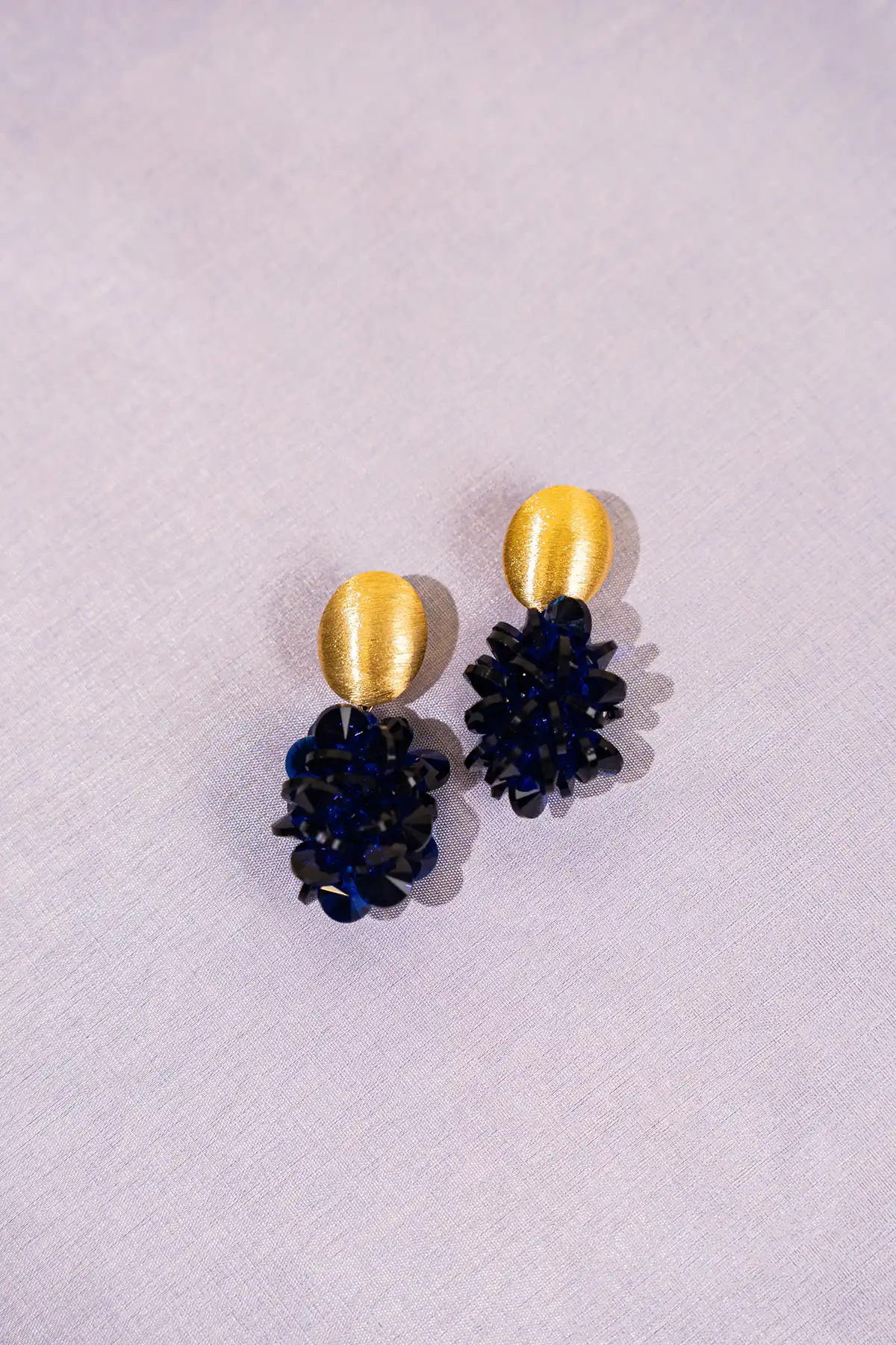 Dunkelblaue Holo-Ohrringe Kristall Grape Samlott-theme.productDescriptionPage.SEO.byTheBrand