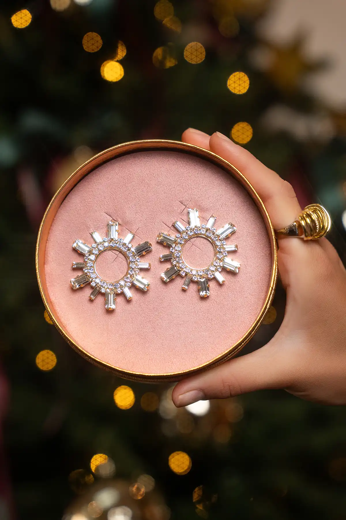 Maura Oorbellen Large Baguette Kristallott-theme.productDescriptionPage.SEO.byTheBrand