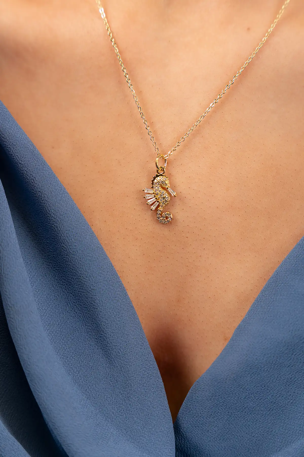 Gouden Ketting Zeepaard Kristalstenen