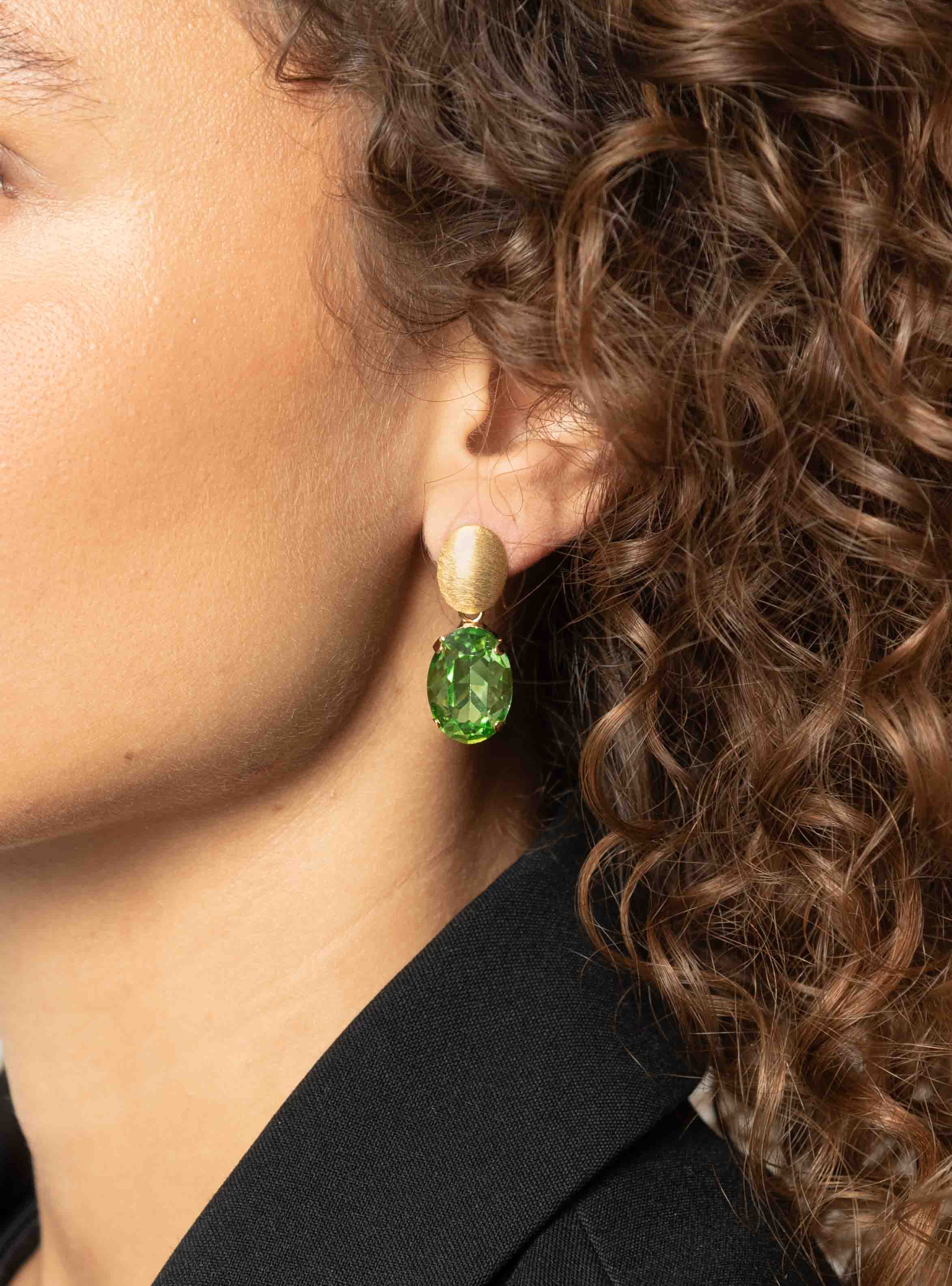 Peridot Daan Earrings Oval Strass Pendant M lott-theme.productDescriptionPage.SEO.byTheBrand