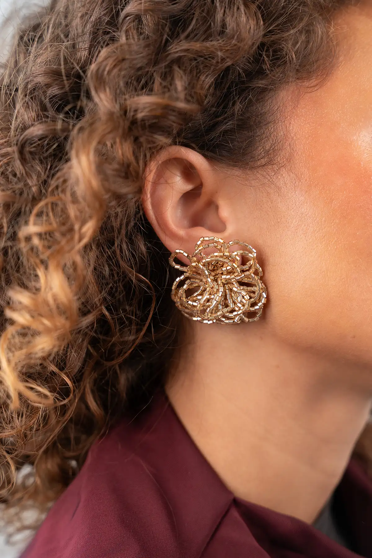 Gouden Oorbellen Knotted Earring L Maerle Gouden Oorbellen Knotted Earring L Maerle