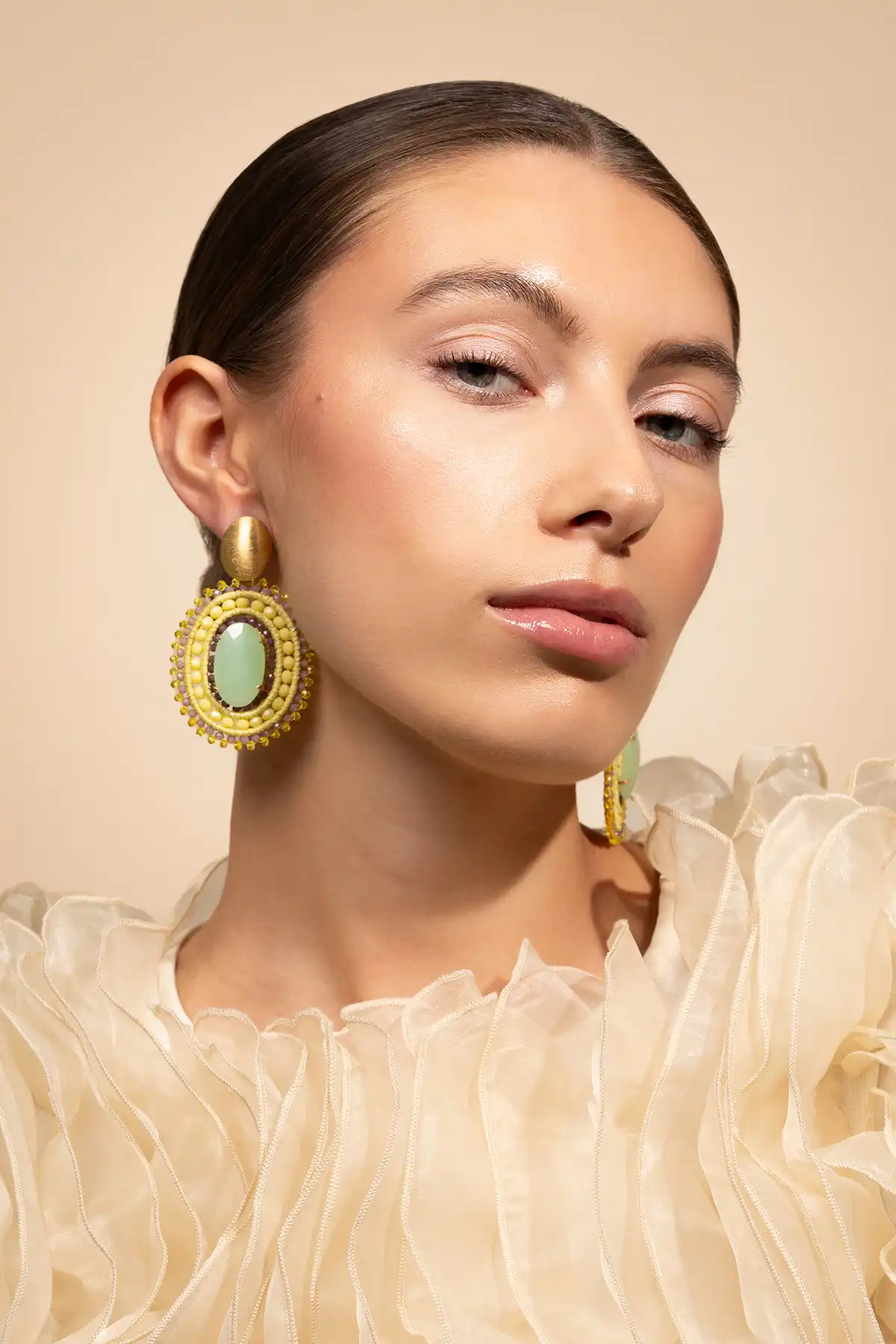 Lemon Mix Earrings Jamie Filled Oval 3 Rings With Stone lott-theme.productDescriptionPage.SEO.byTheBrand Lemon Mix Earrings Jamie Filled Oval 3 Rings With Stone lott-theme.productDescriptionPage.SEO.byTheBrand