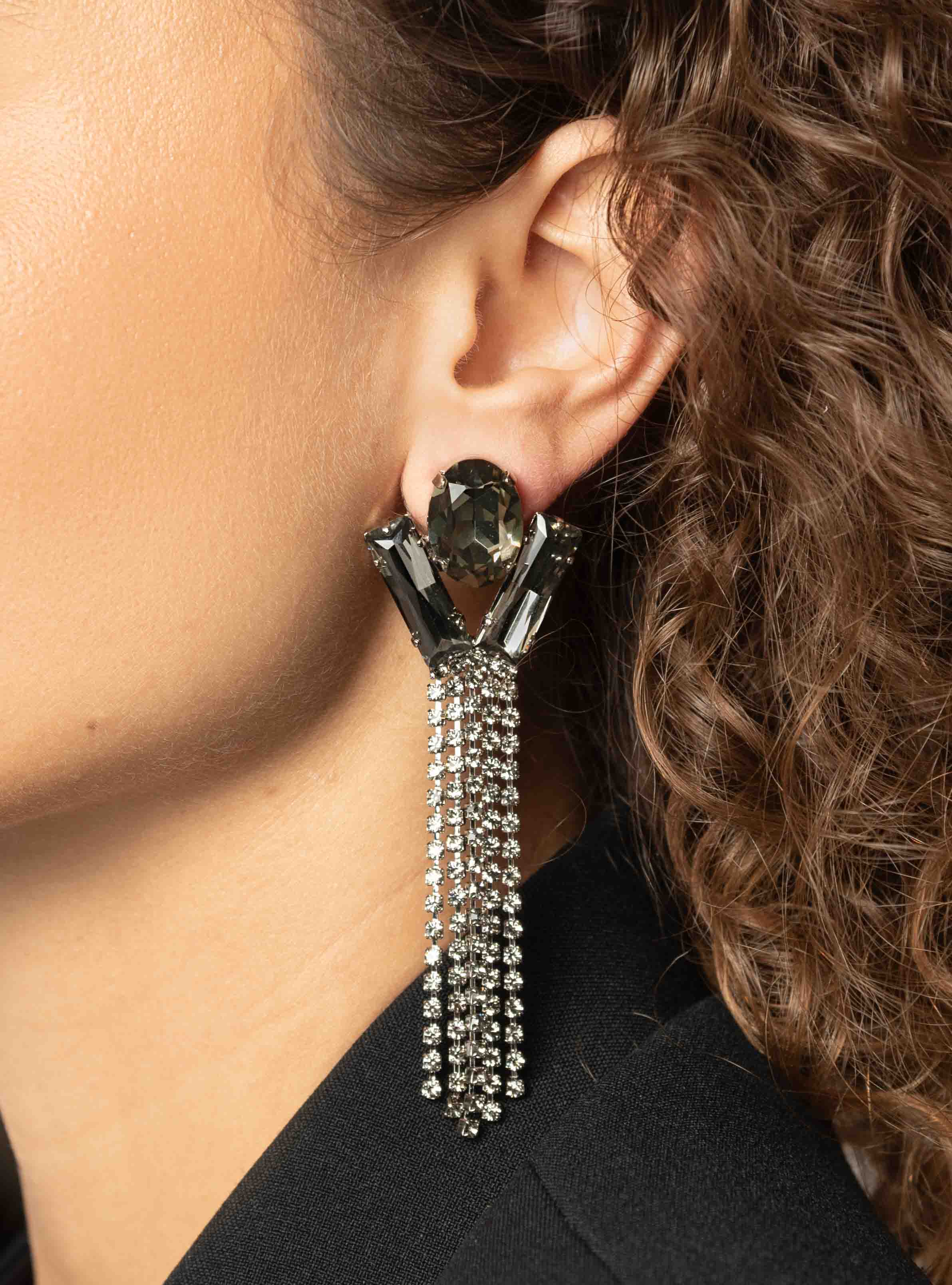 Maudi Oorbellen Ovaal Waterval Zwarte Diamant lott-theme.productDescriptionPage.SEO.byTheBrand