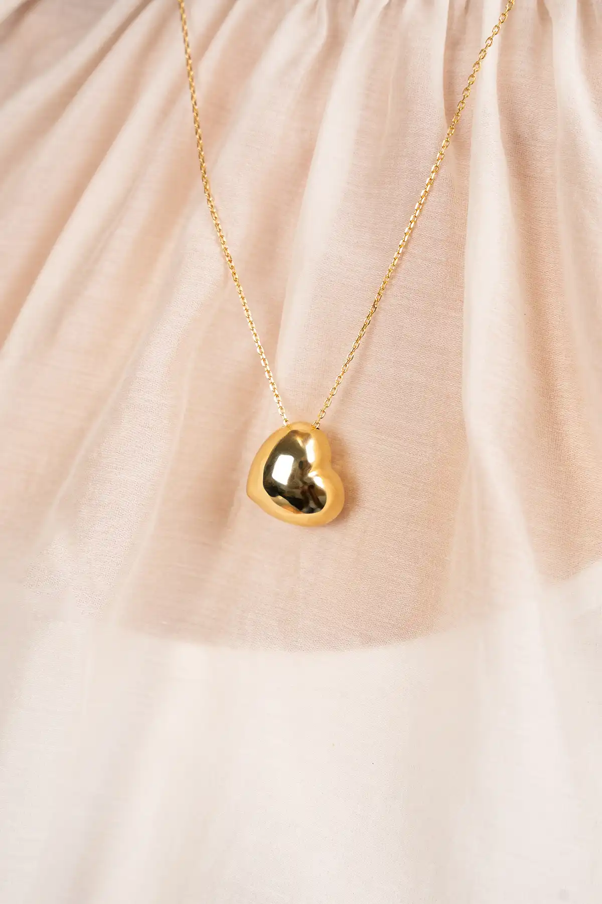 Classic Necklace Bold Heart L