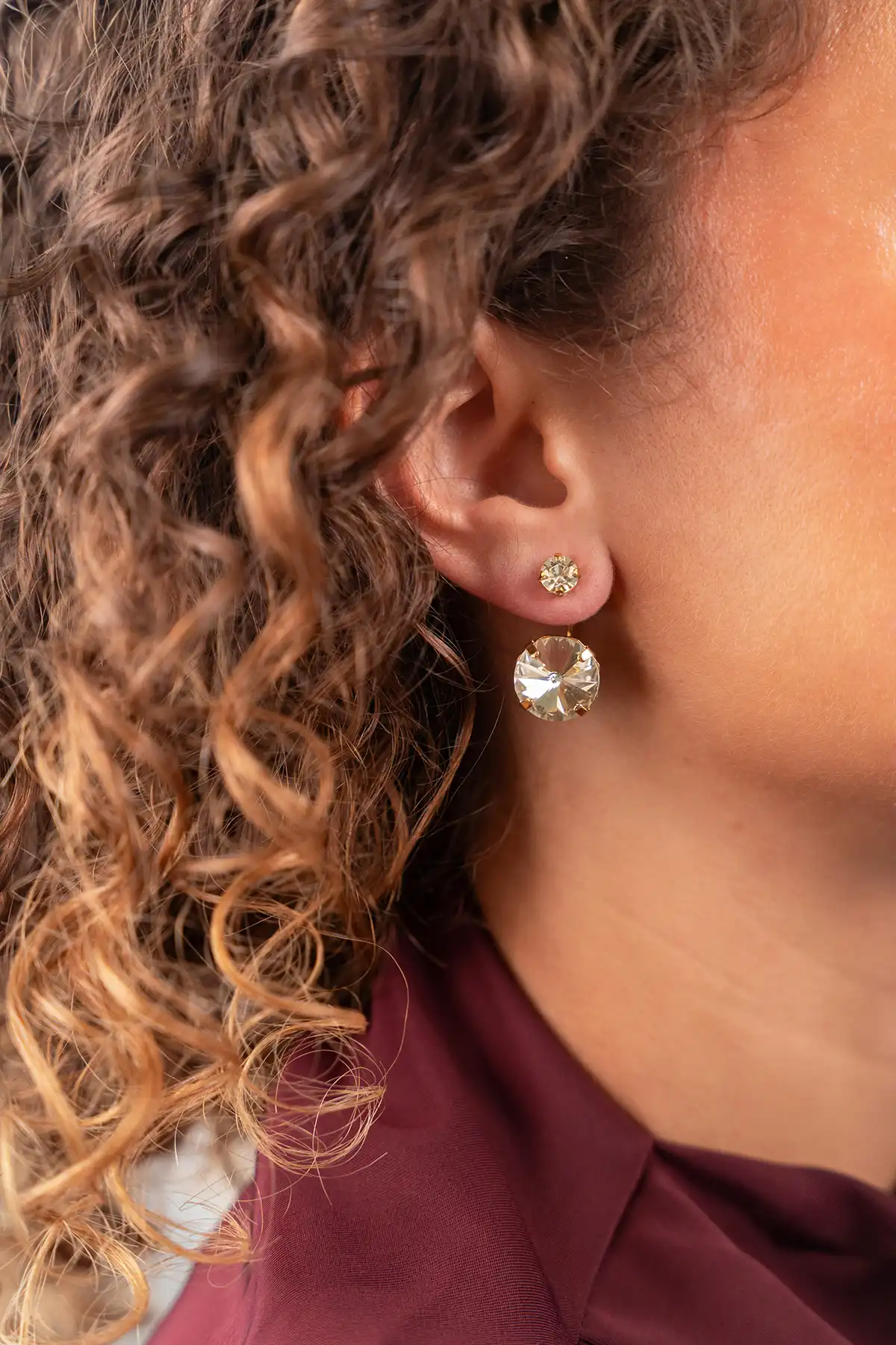 Grijze Oorbellen Two Pieces Round Stones Mae