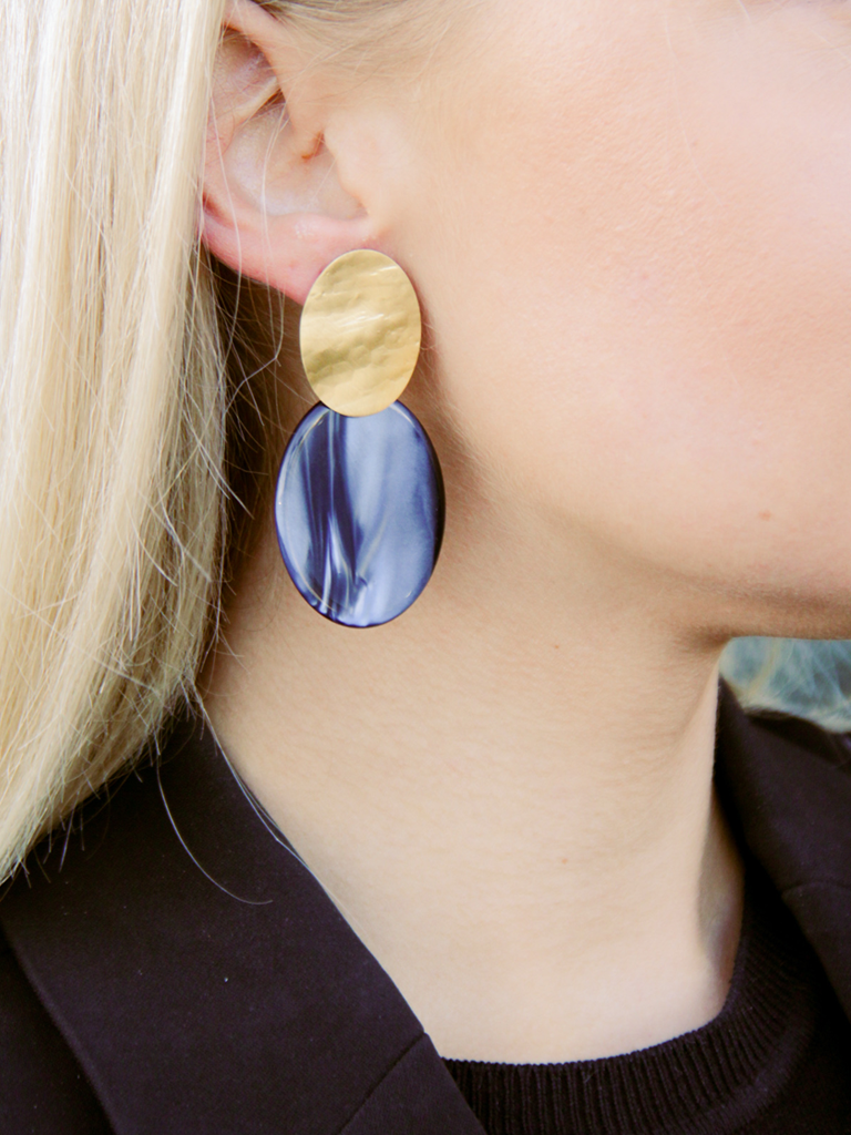 Blauwe Oorbellen Celia Gesloten Ovaal S