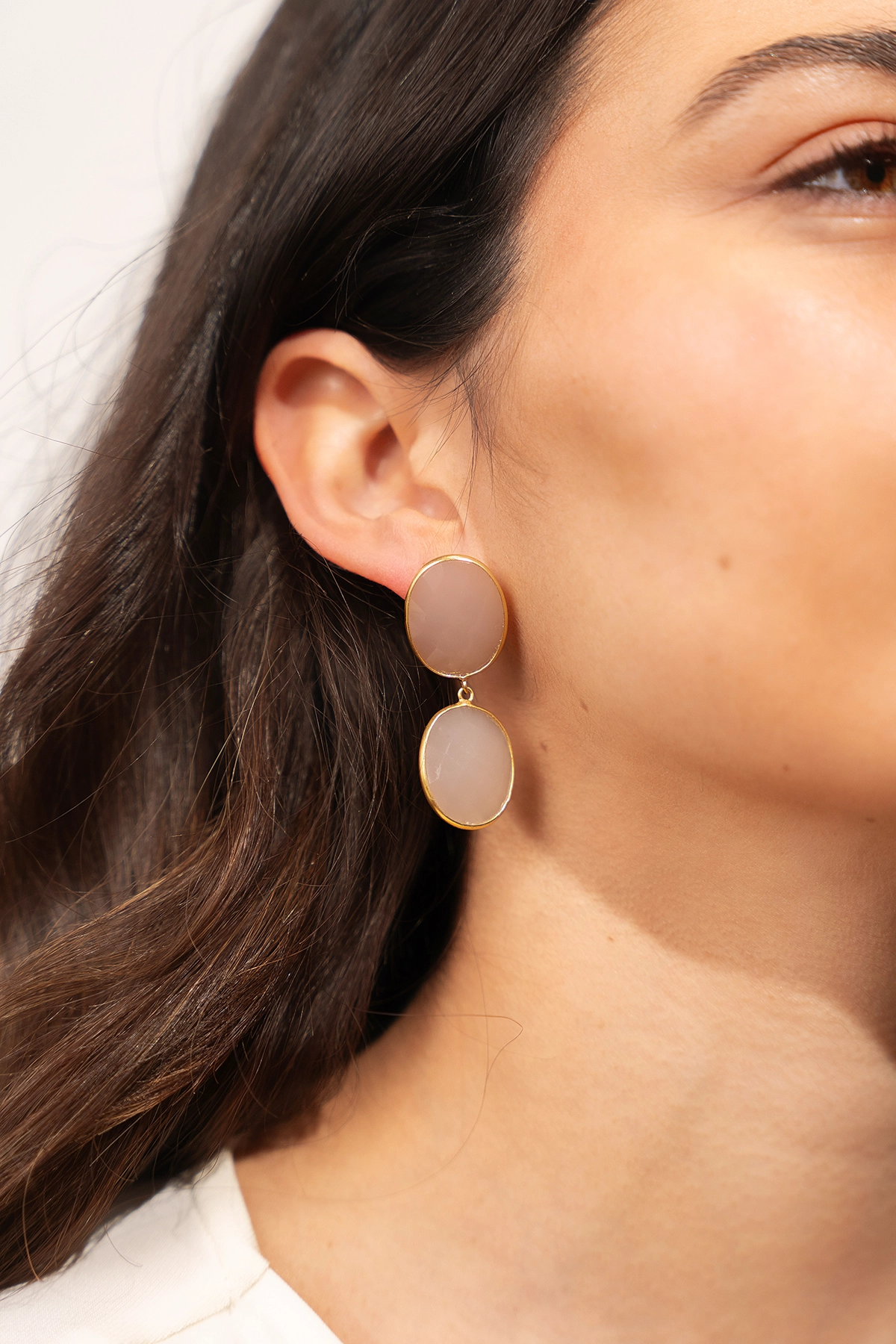 Warm Beige Oorbellen Camille Double Drop M pin