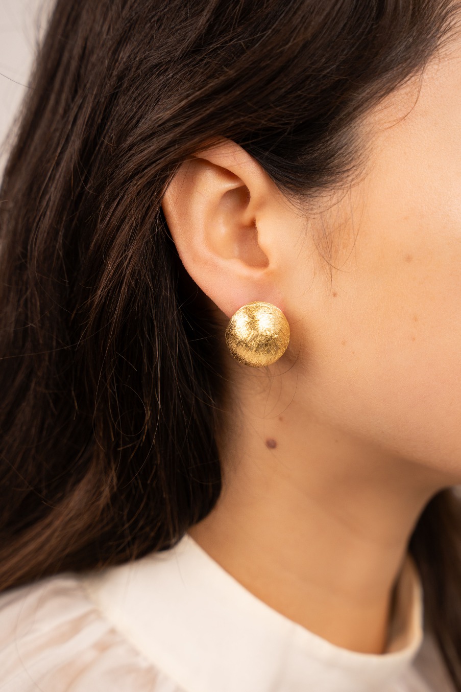 Gold-colored Earrings Thick Rond Mlott-theme.productDescriptionPage.SEO.byTheBrand