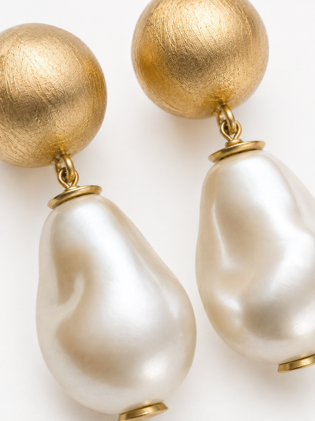 Irregular Stone L - Pearl White