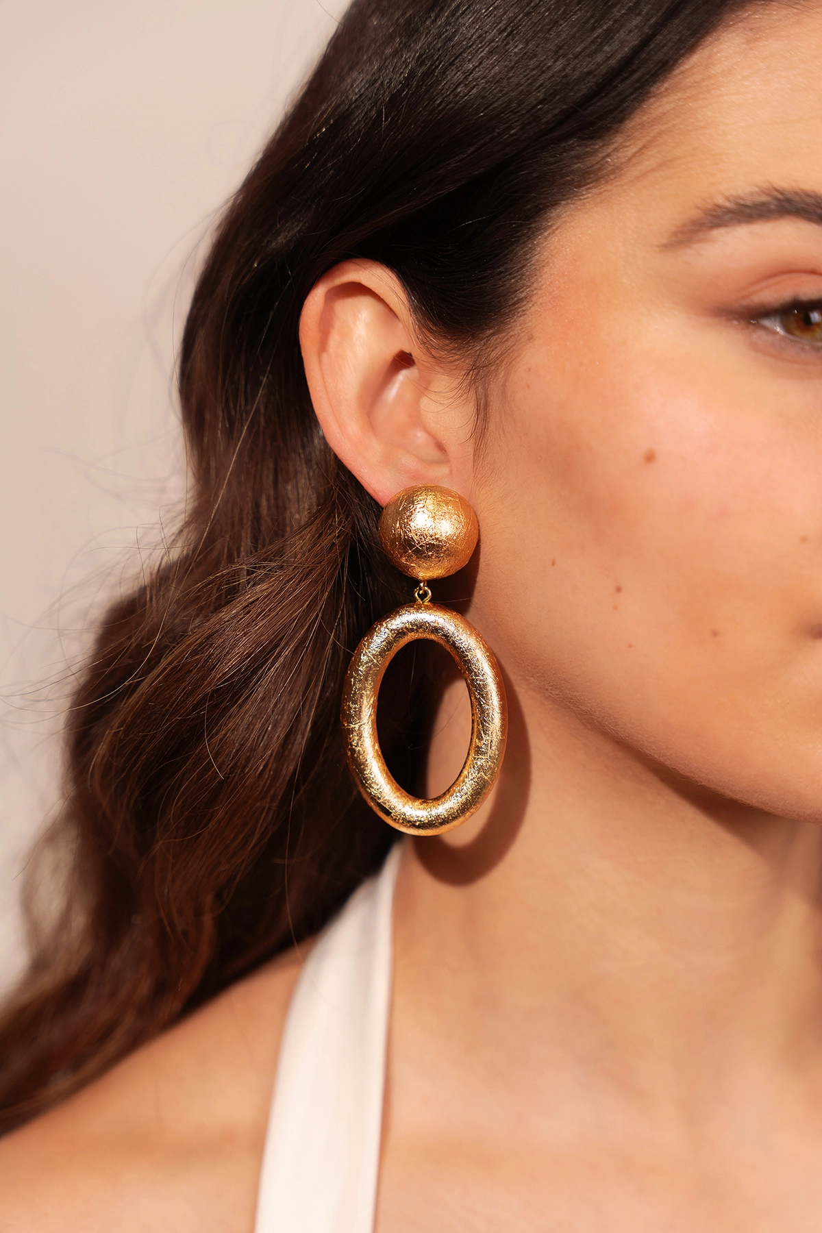 Goudkleurige Oorbellen Gabriella Oval Hoop
