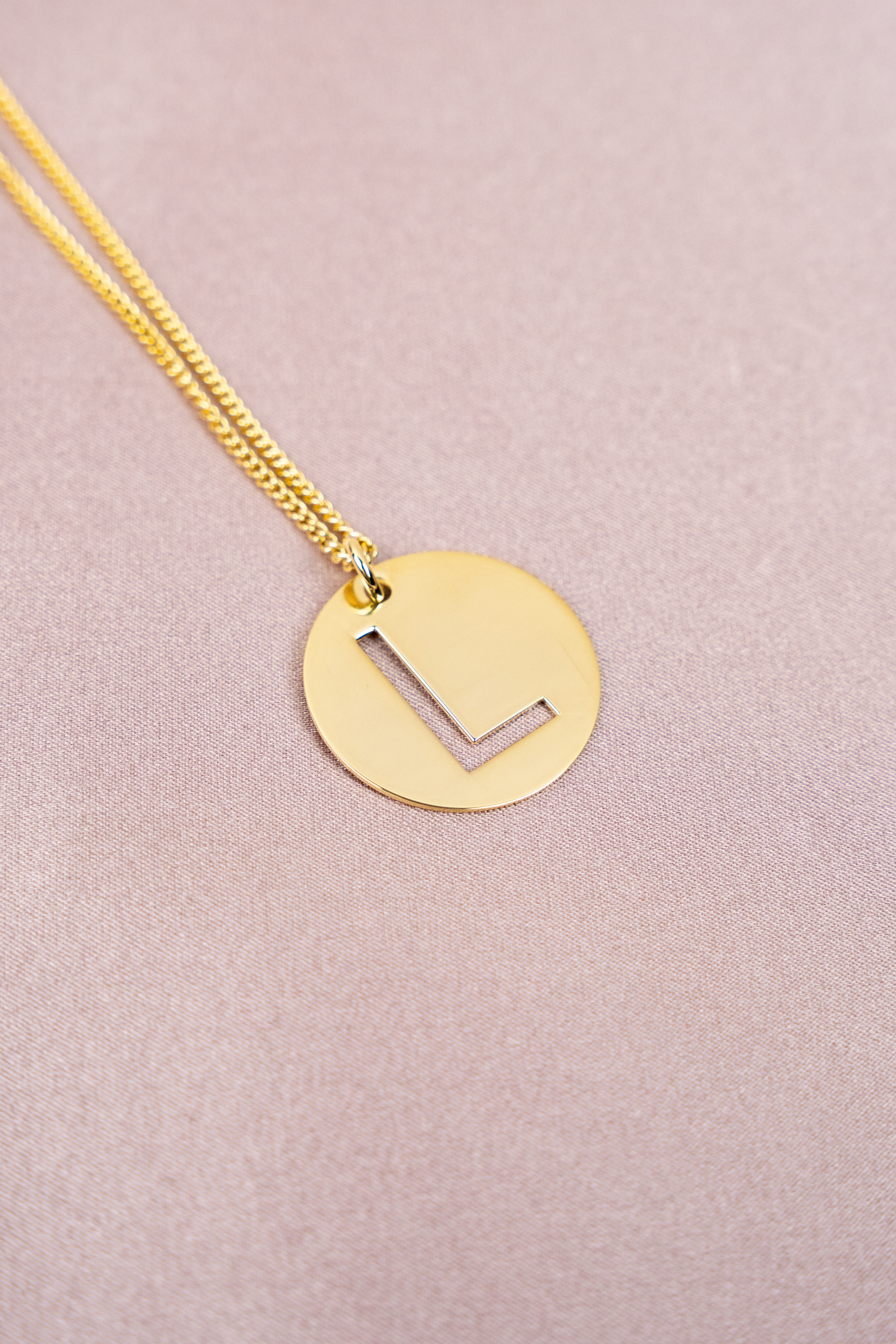 Custom Initial - Pendant Mlott-theme.productDescriptionPage.SEO.byTheBrand