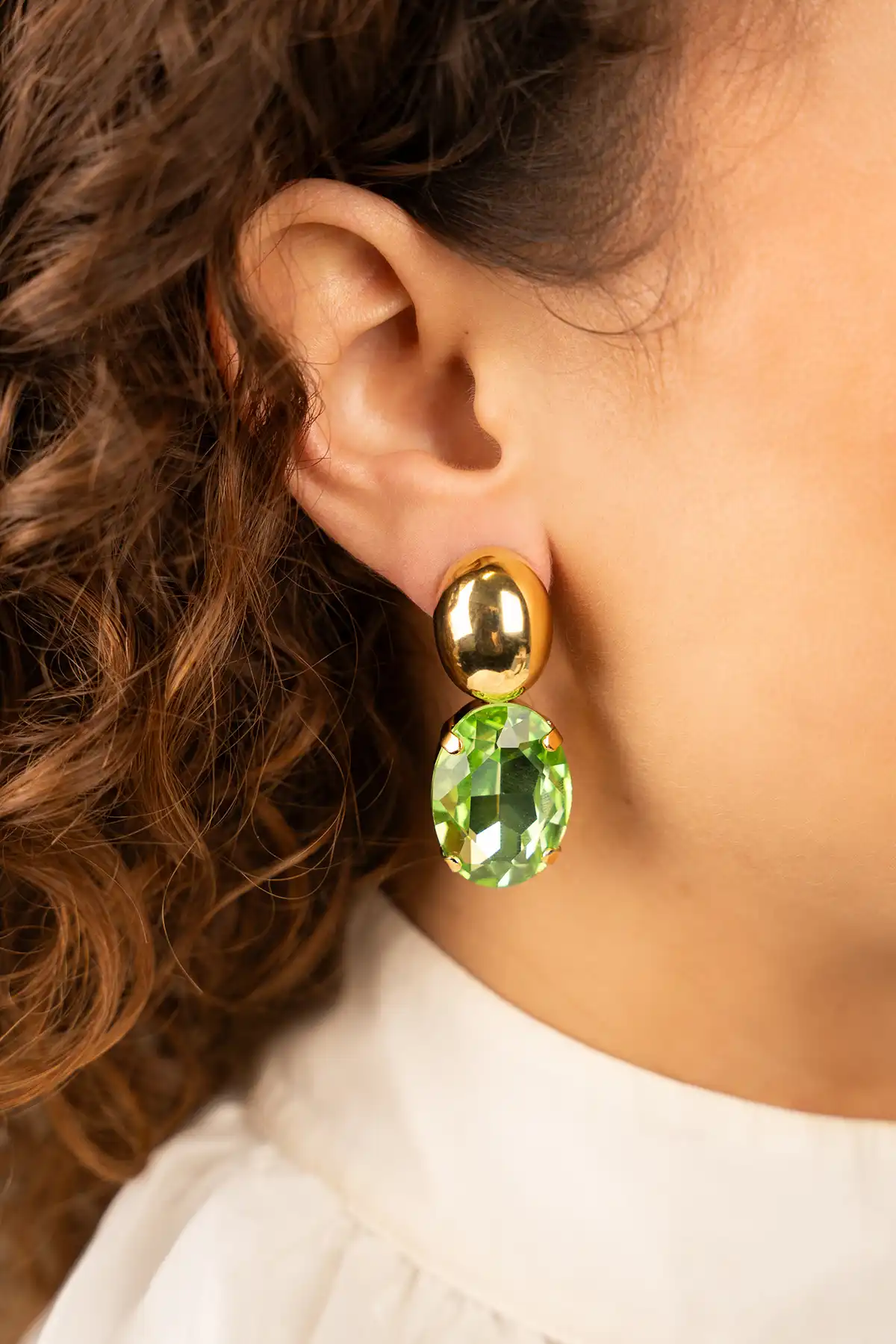 Green earrings rhinestone oval Llott-theme.productDescriptionPage.SEO.byTheBrand