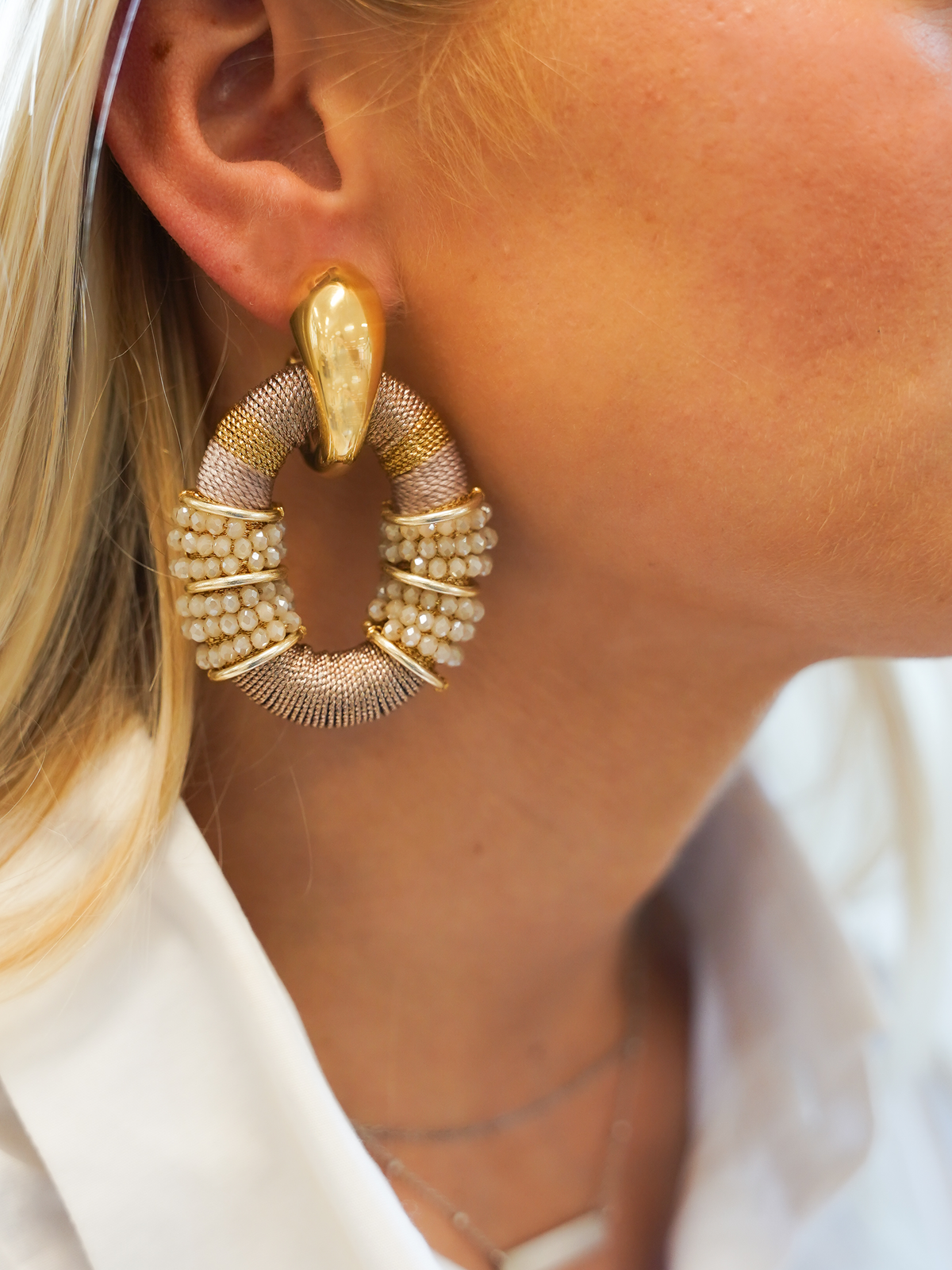 Beige Earrings Combi Oval L Deluxelott-theme.productDescriptionPage.SEO.byTheBrand