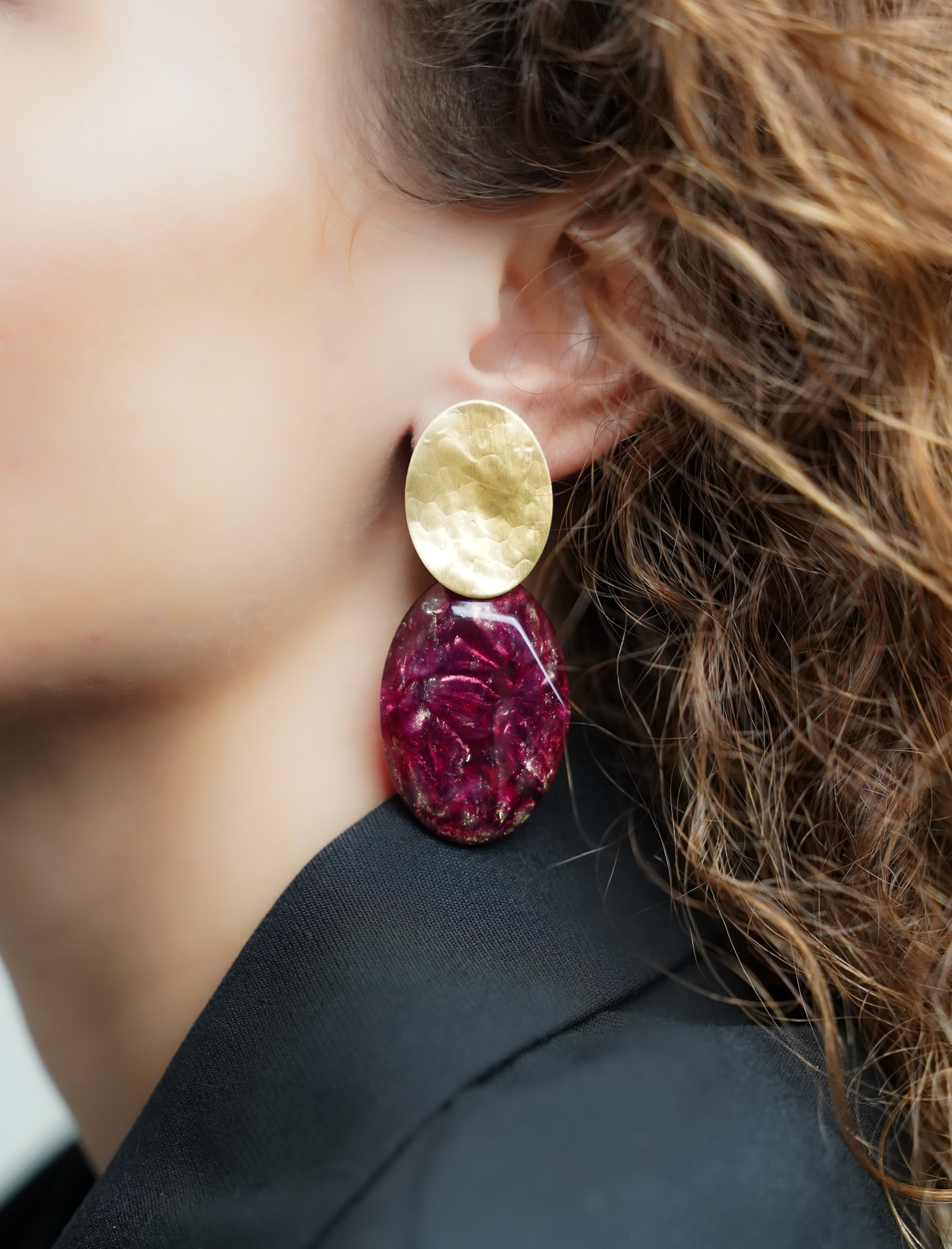 Bordeaux Oorbellen Simone Ovaal Rock Mlott-theme.productDescriptionPage.SEO.byTheBrand