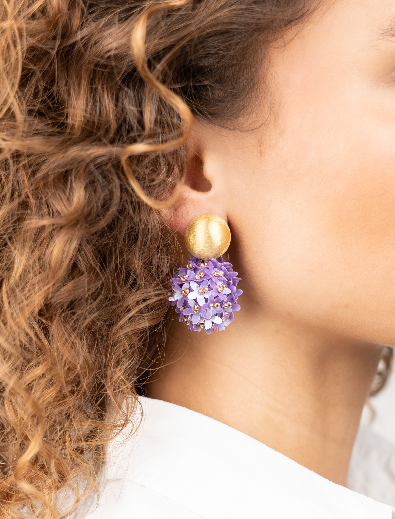 Lilac Earrings Daisy Globe M Flower